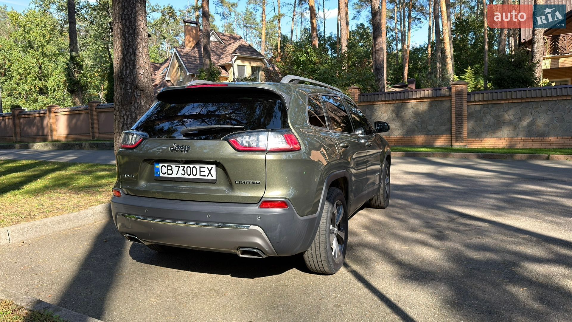 Jeep Cherokee 2018 VIN 1C4PJMDX2KD237546 фото оголошення 8 з 78