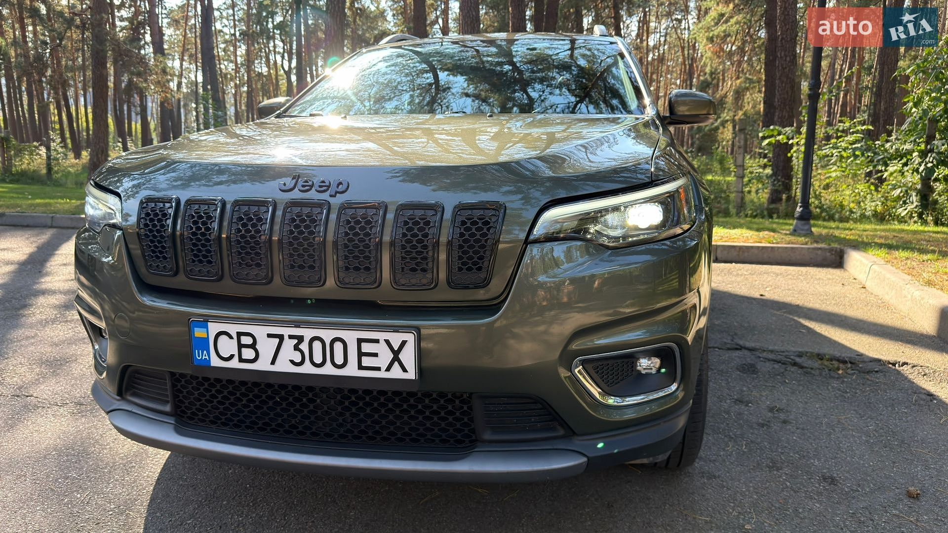 Jeep Cherokee 2018 VIN 1C4PJMDX2KD237546 фото оголошення 24 з 78