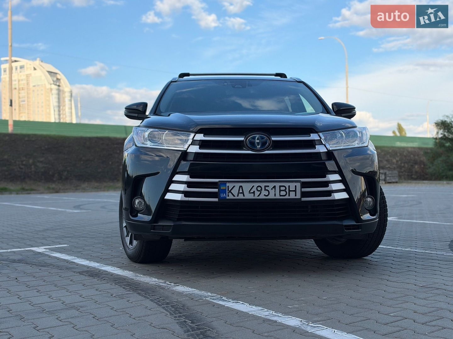 Toyota Highlander 2017 VIN 5TDJGRFH1HS030750 фото оголошення 2 з 64