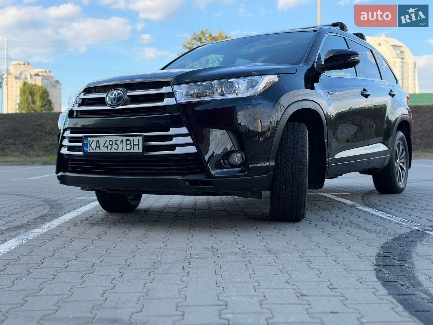 Toyota Highlander 2017 VIN 5TDJGRFH1HS030750 фото оголошення 3 з 64