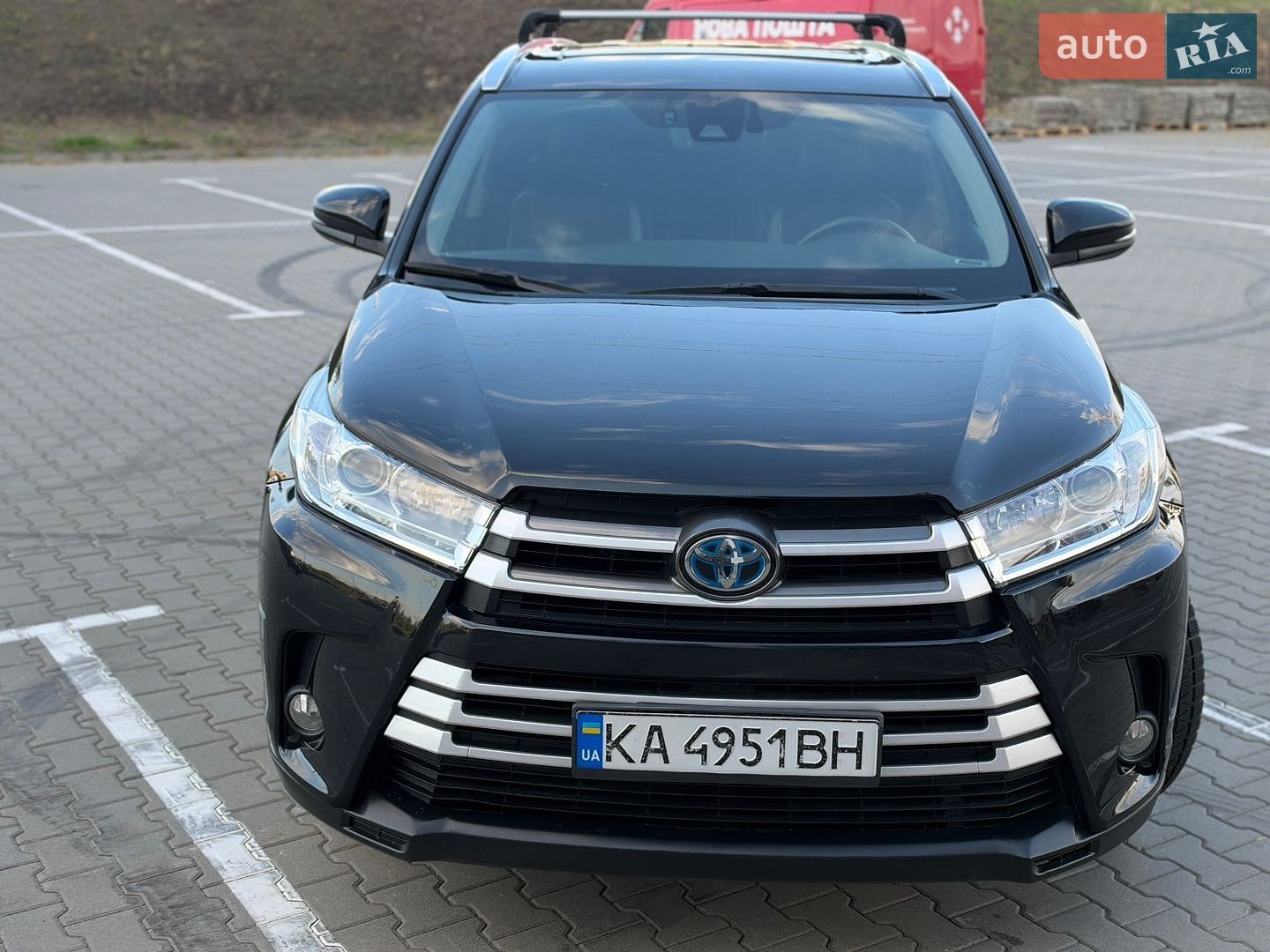 Toyota Highlander 2017 VIN 5TDJGRFH1HS030750 фото оголошення 4 з 64
