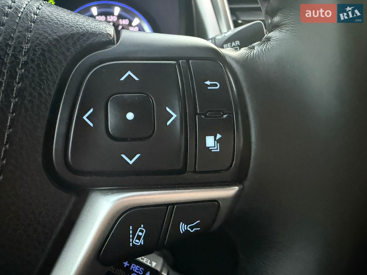 Toyota Highlander 2017 VIN 5TDJGRFH1HS030750 фото оголошення 38 з 64