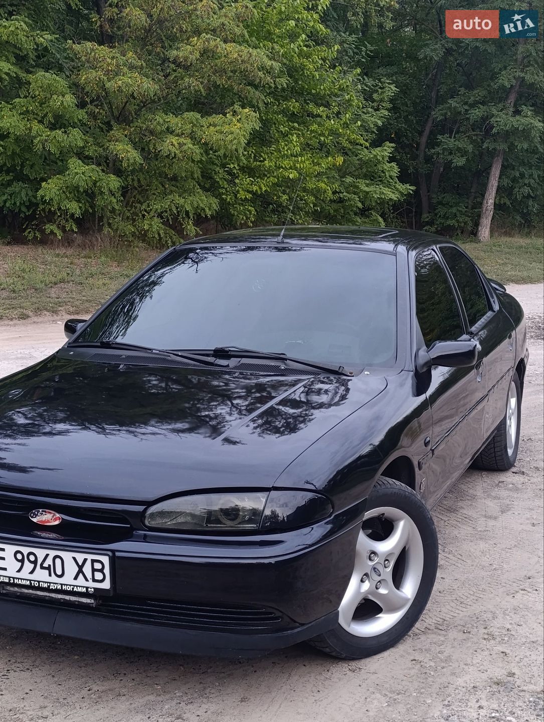 Ford Mondeo 1993 VIN WF0FXXGBBFPE44251 фото оголошення 2 з 6