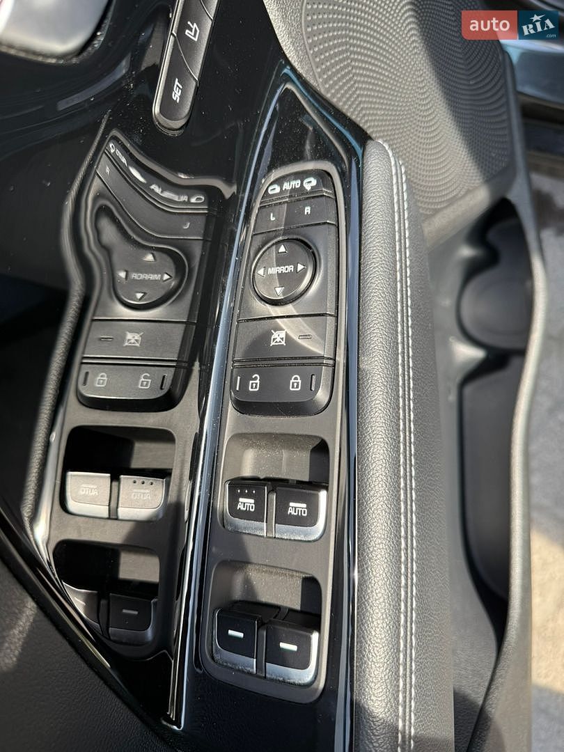 Kia Niro 2020 VIN KNACC81GFM5076251 фото оголошення 12 з 22