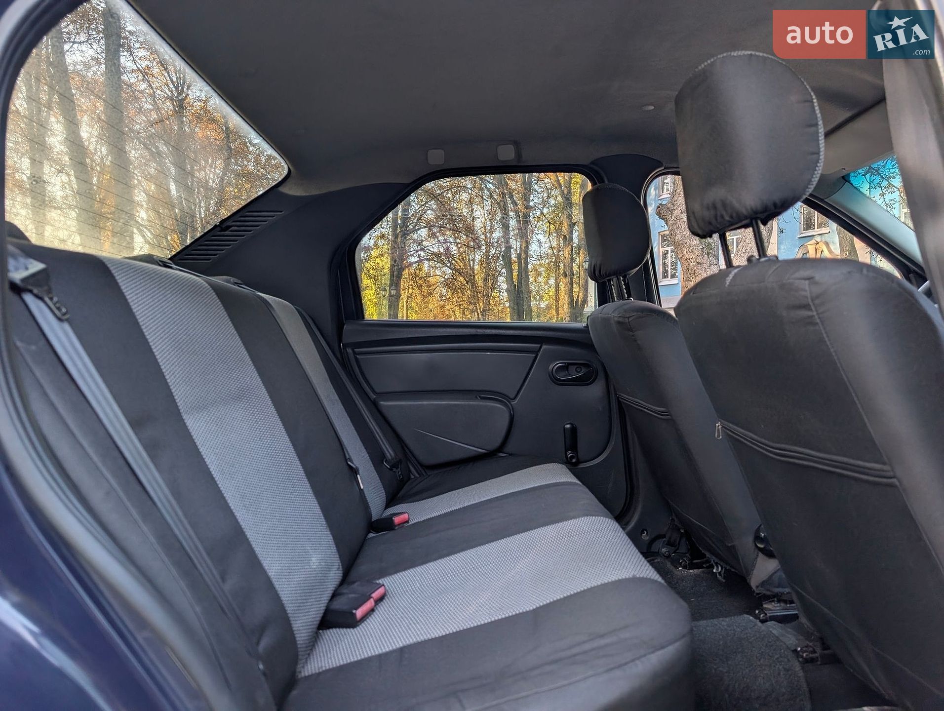 Renault Logan 2010 VIN VF1LSRAAH44655880 фото оголошення 18 з 20
