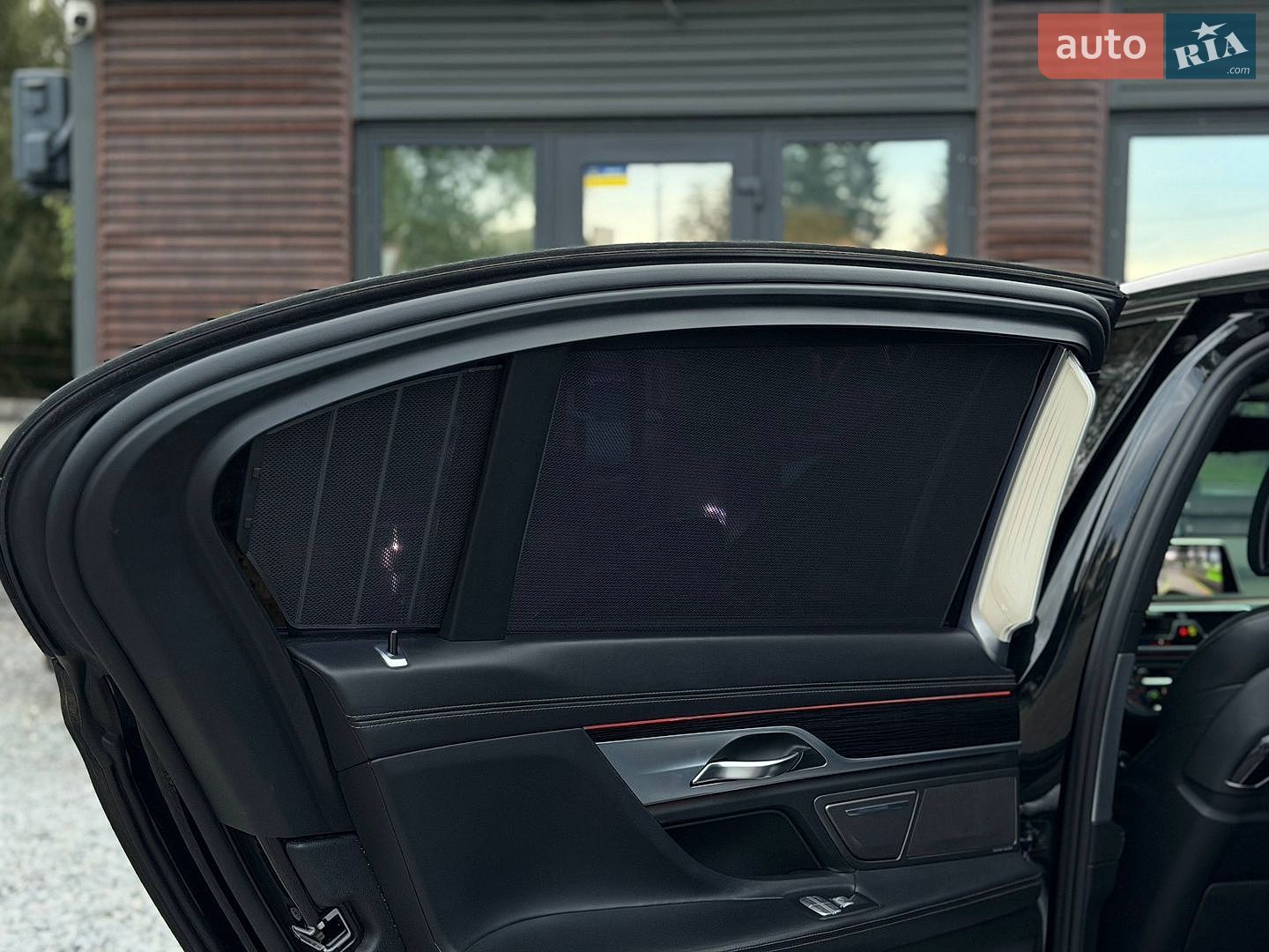 BMW 7 Series 2016 VIN WBA7E2C5XGG714669 фото оголошення 11 з 49