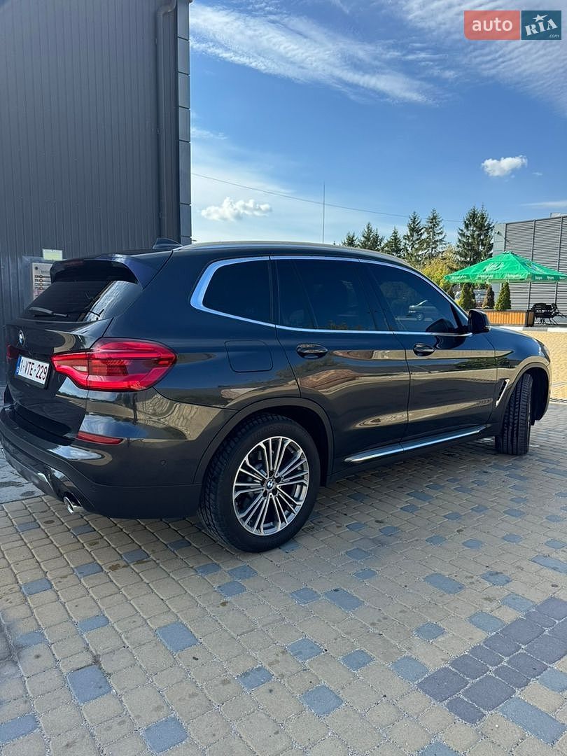 BMW X3 2018 VIN WBATX31030LC28372 фото оголошення 12 з 36