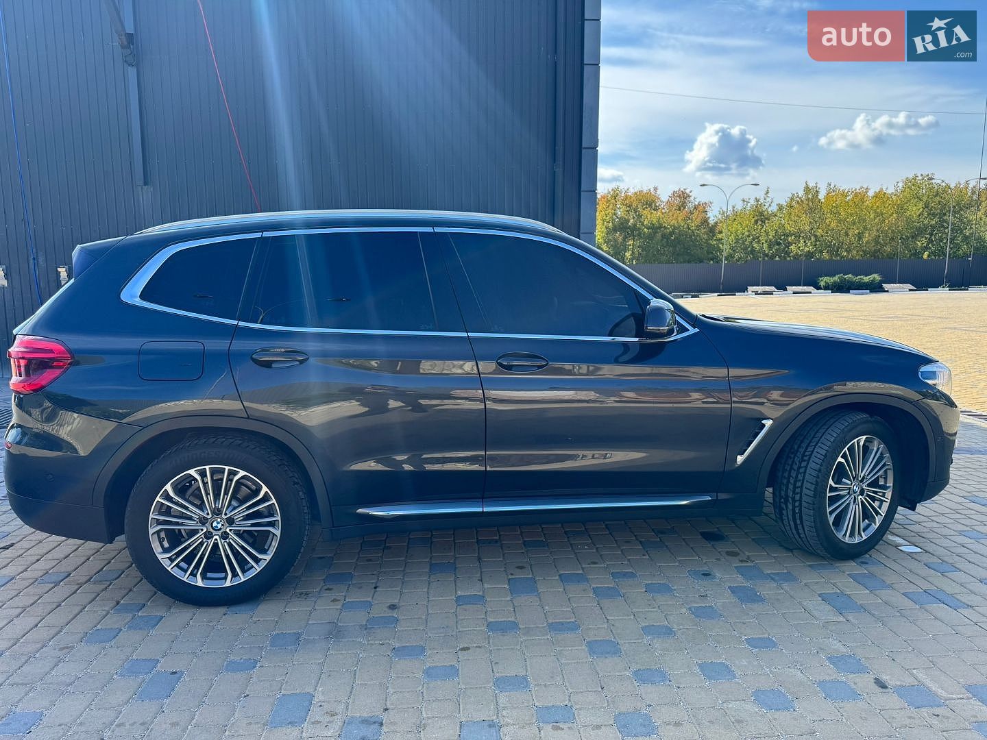 BMW X3 2018 VIN WBATX31030LC28372 фото оголошення 13 з 36