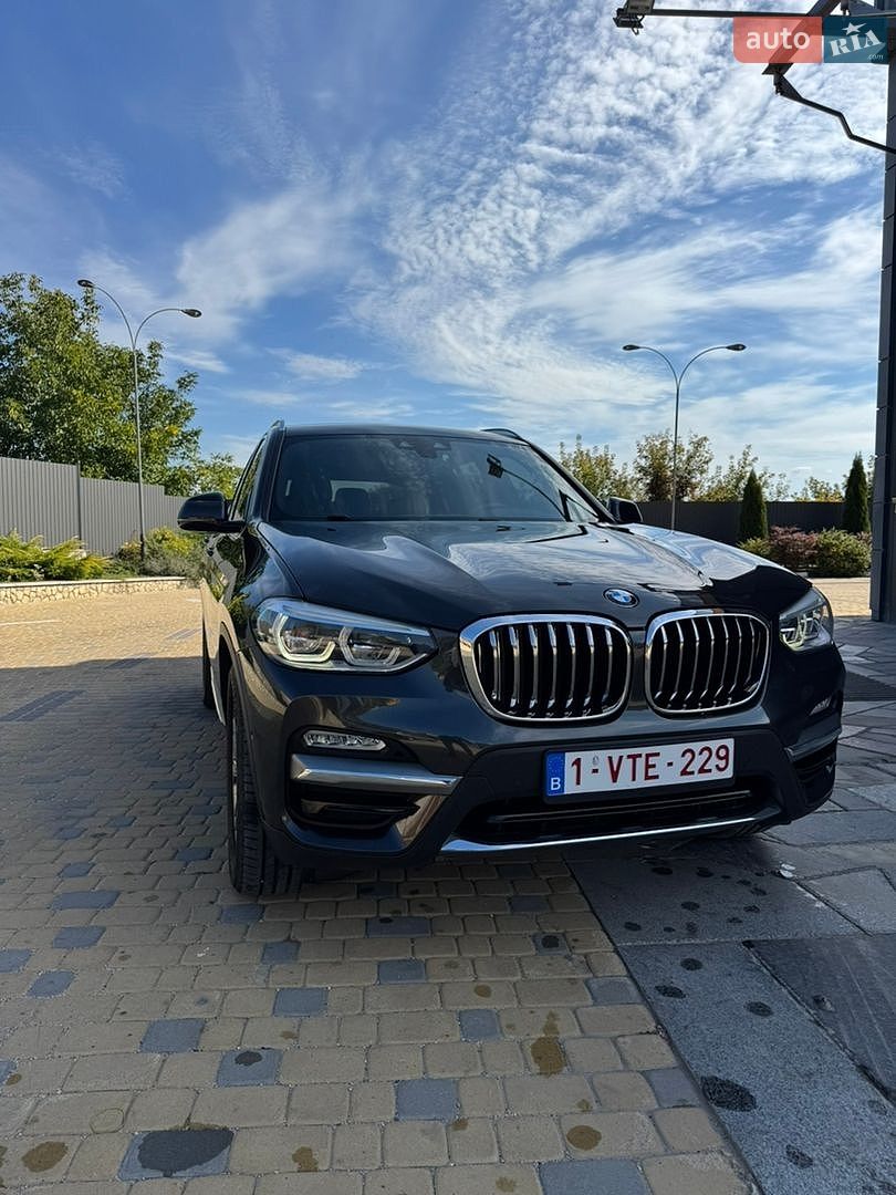 BMW X3 2018 VIN WBATX31030LC28372 фото оголошення 17 з 36