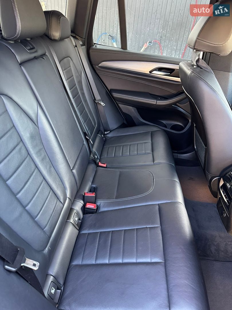 BMW X3 2018 VIN WBATX31030LC28372 фото оголошення 30 з 36