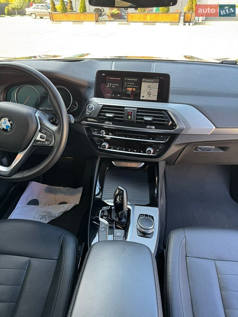 BMW X3 2018 VIN WBATX31030LC28372 фото оголошення 31 з 36