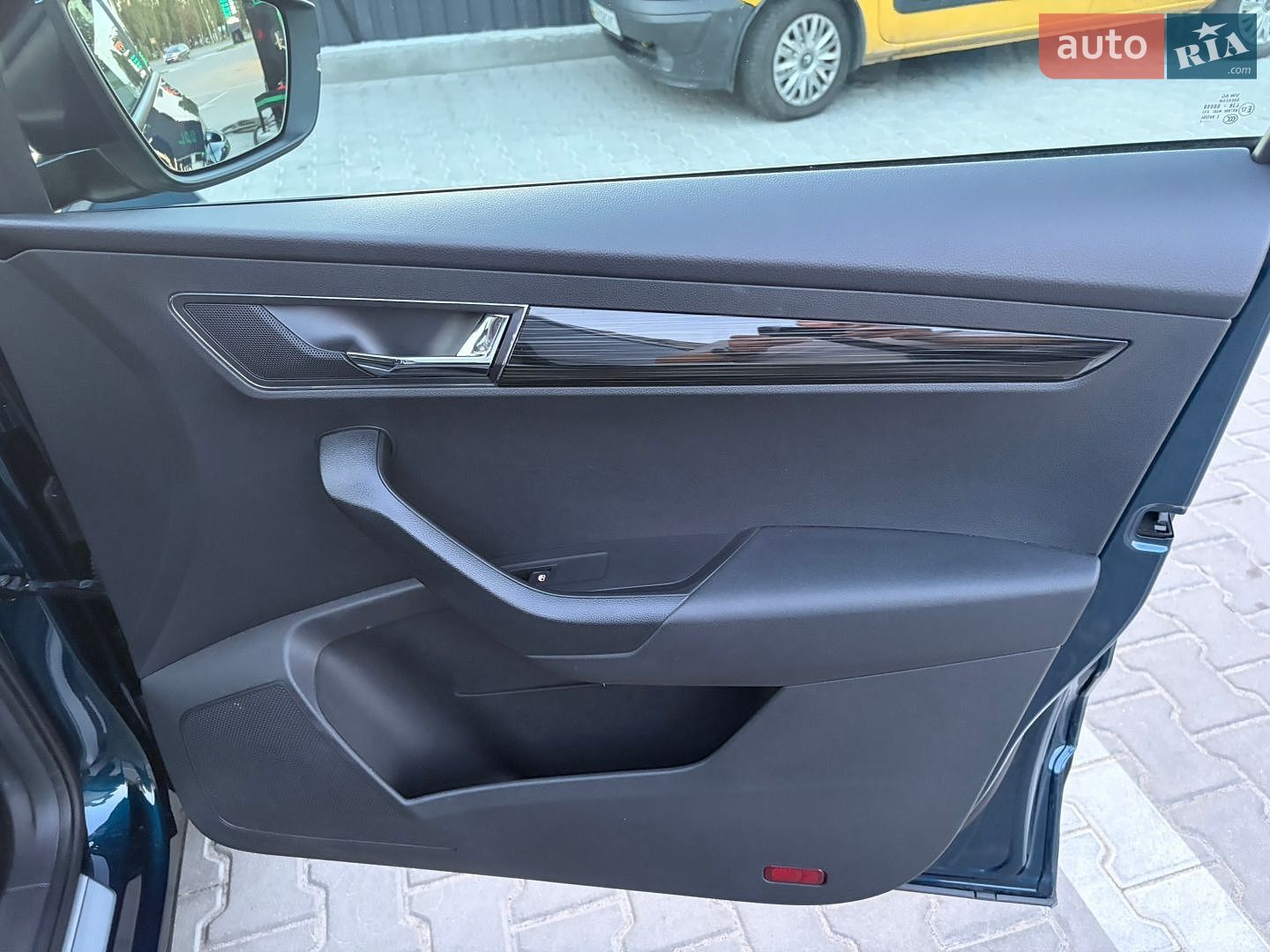 Skoda Karoq 2021 VIN TMBJC6NU3MB250398 фото оголошення 34 з 43