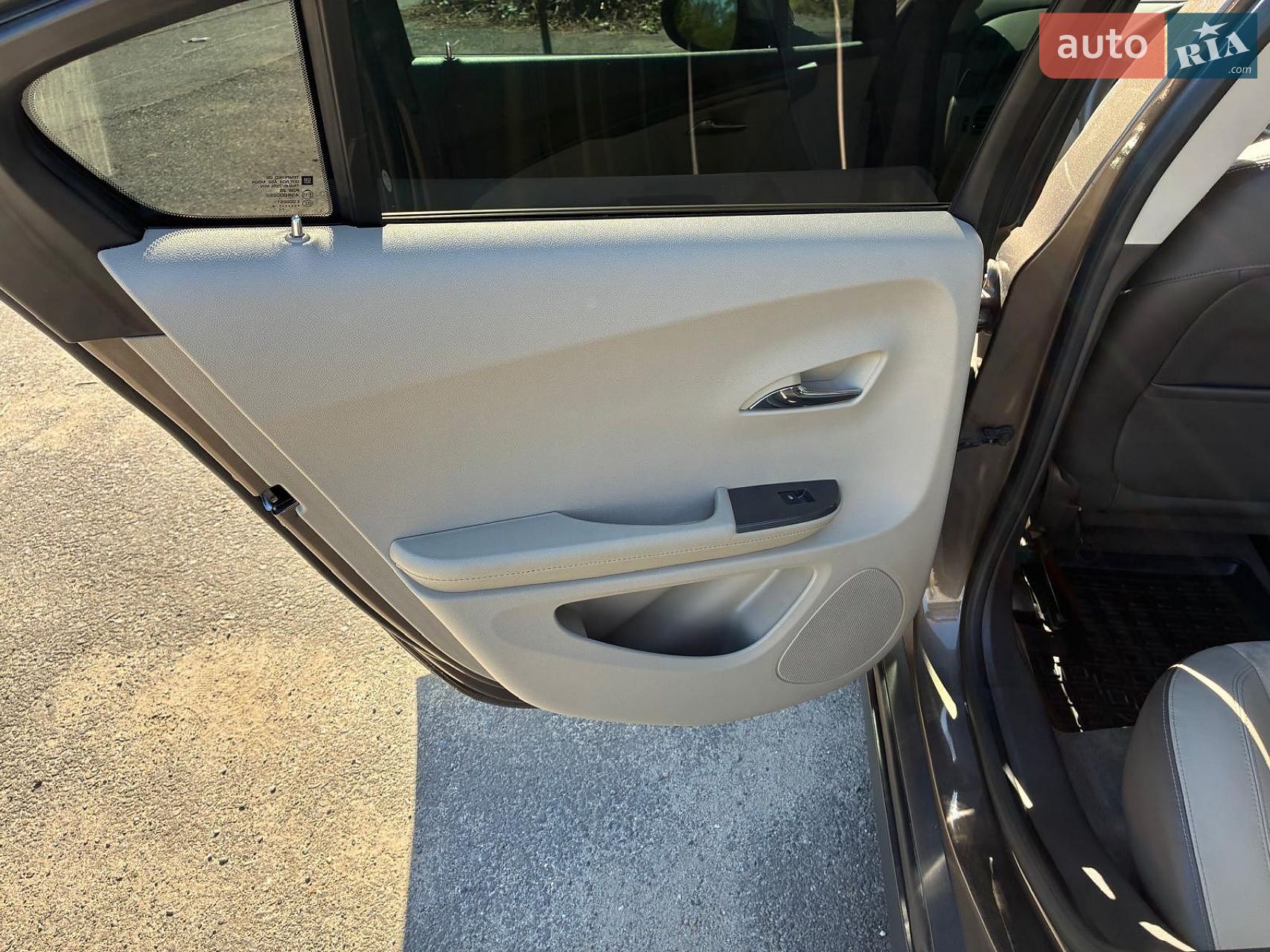 Chevrolet Volt 2014 VIN 1G1RD6E43EU155743 фото оголошення 9 з 15