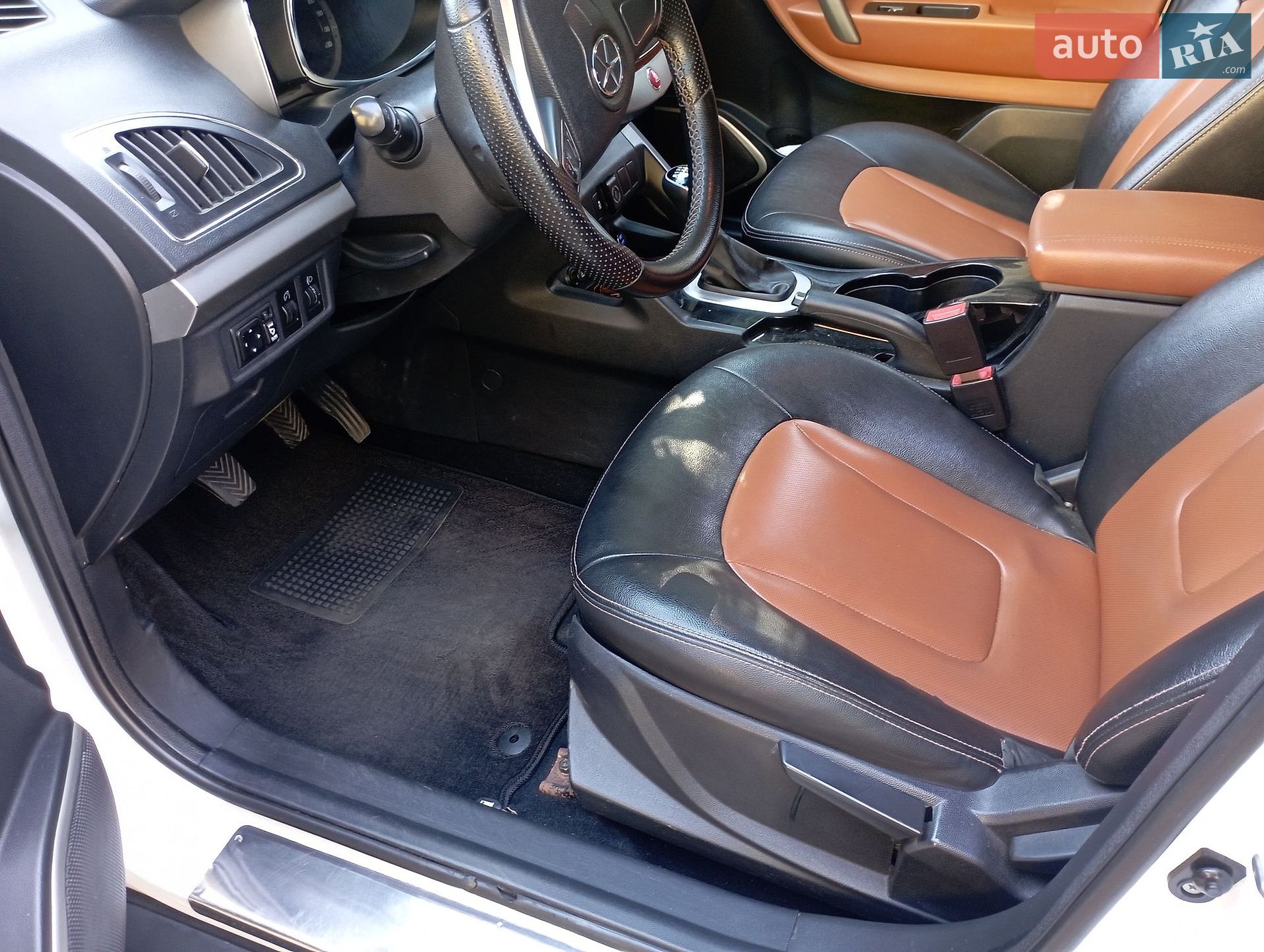 JAC S5 2014 VIN LJ12EKS45F4700406 фото оголошення 12 з 42