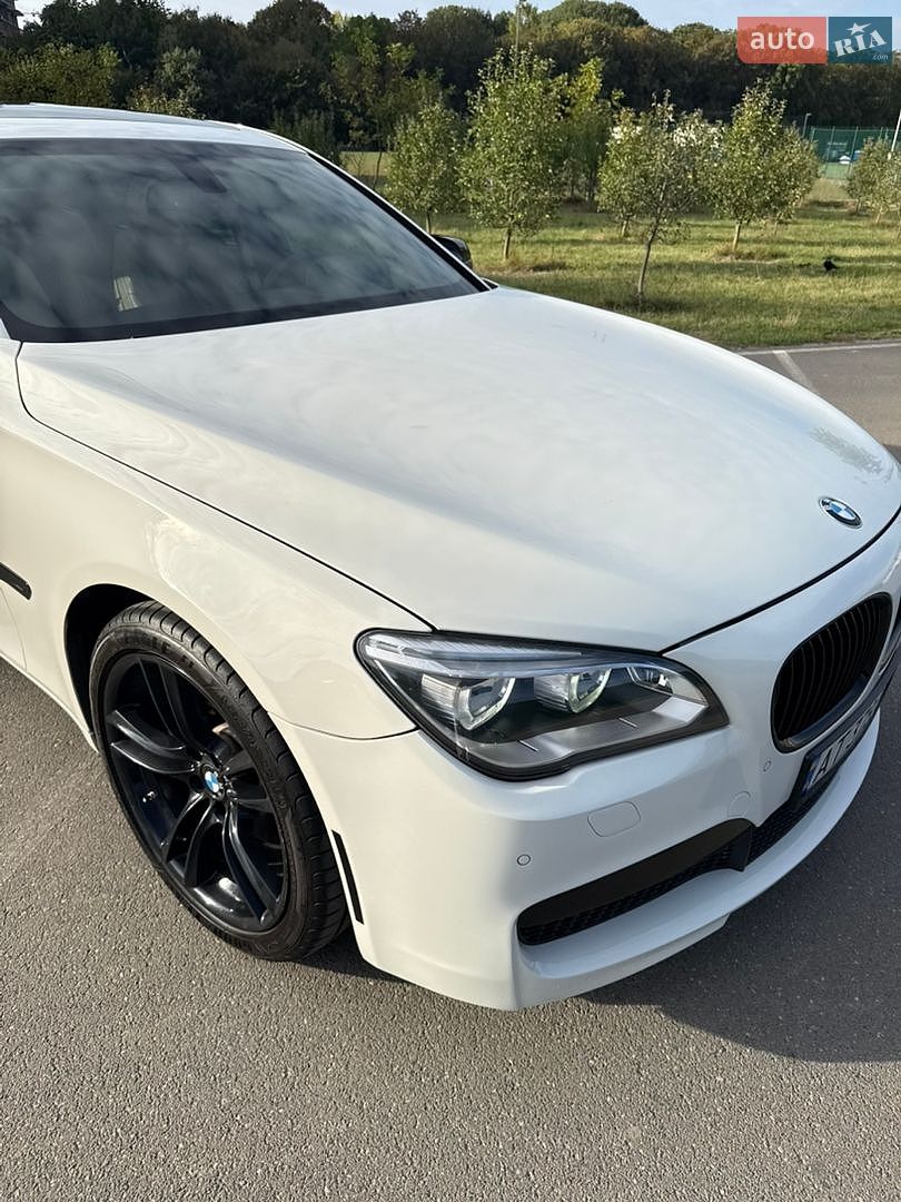 BMW 7 Series 2013 VIN WBAYE4C55DD136915 фото оголошення 3 з 26