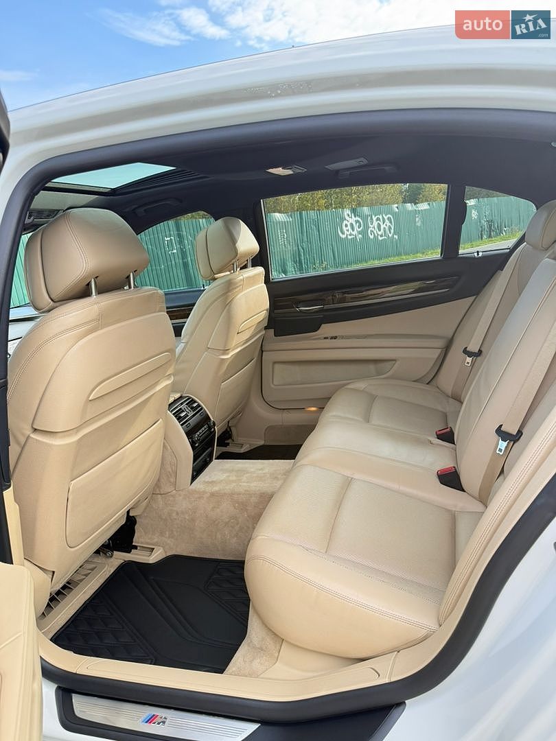 BMW 7 Series 2013 VIN WBAYE4C55DD136915 фото оголошення 16 з 26