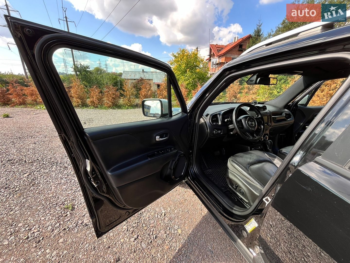Jeep Renegade 2016 VIN ZACCJBDB3HPE80168 фото оголошення 7 з 39