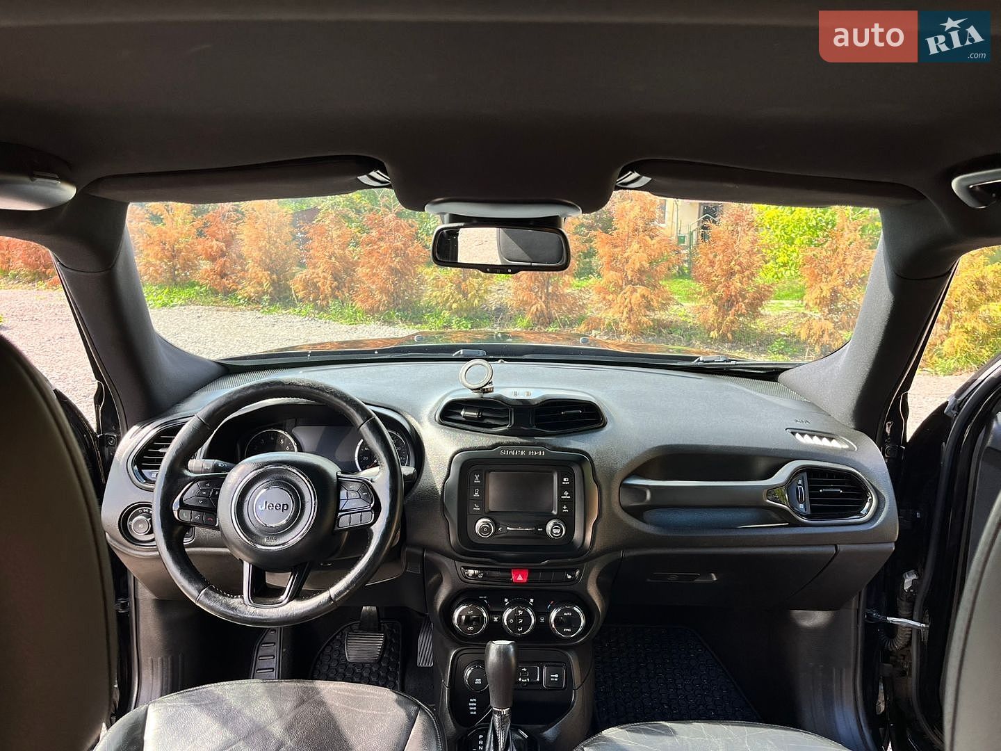 Jeep Renegade 2016 VIN ZACCJBDB3HPE80168 фото оголошення 13 з 39