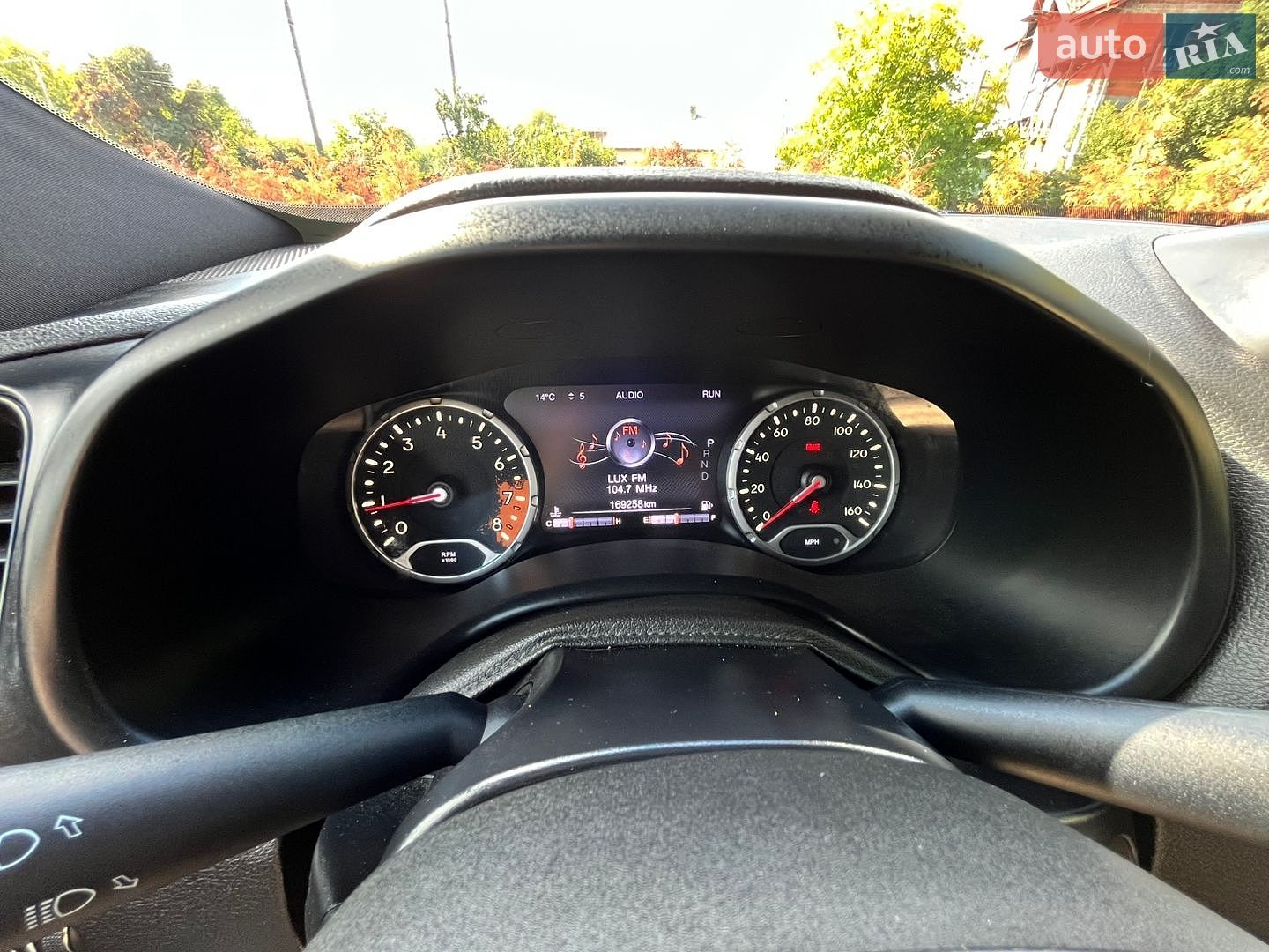 Jeep Renegade 2016 VIN ZACCJBDB3HPE80168 фото оголошення 29 з 39