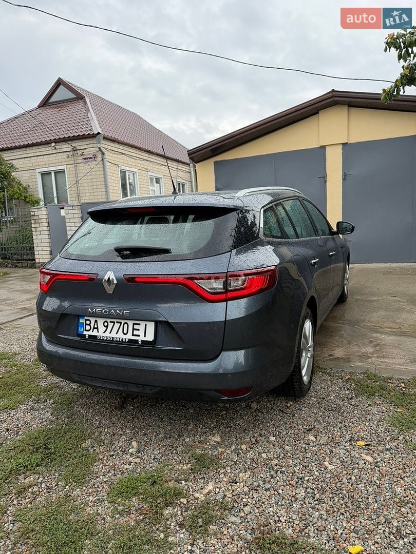 Renault Megane 2017 VIN VF1RFB00258799613 фото оголошення 8 з 14
