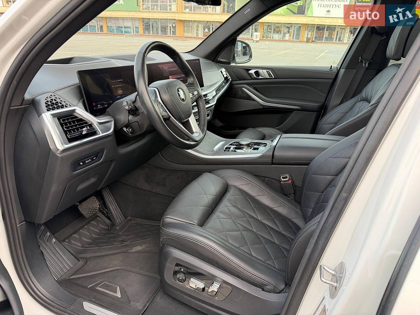 BMW X5 2024 VIN 5UX23EU04R9V29272 фото оголошення 9 з 17