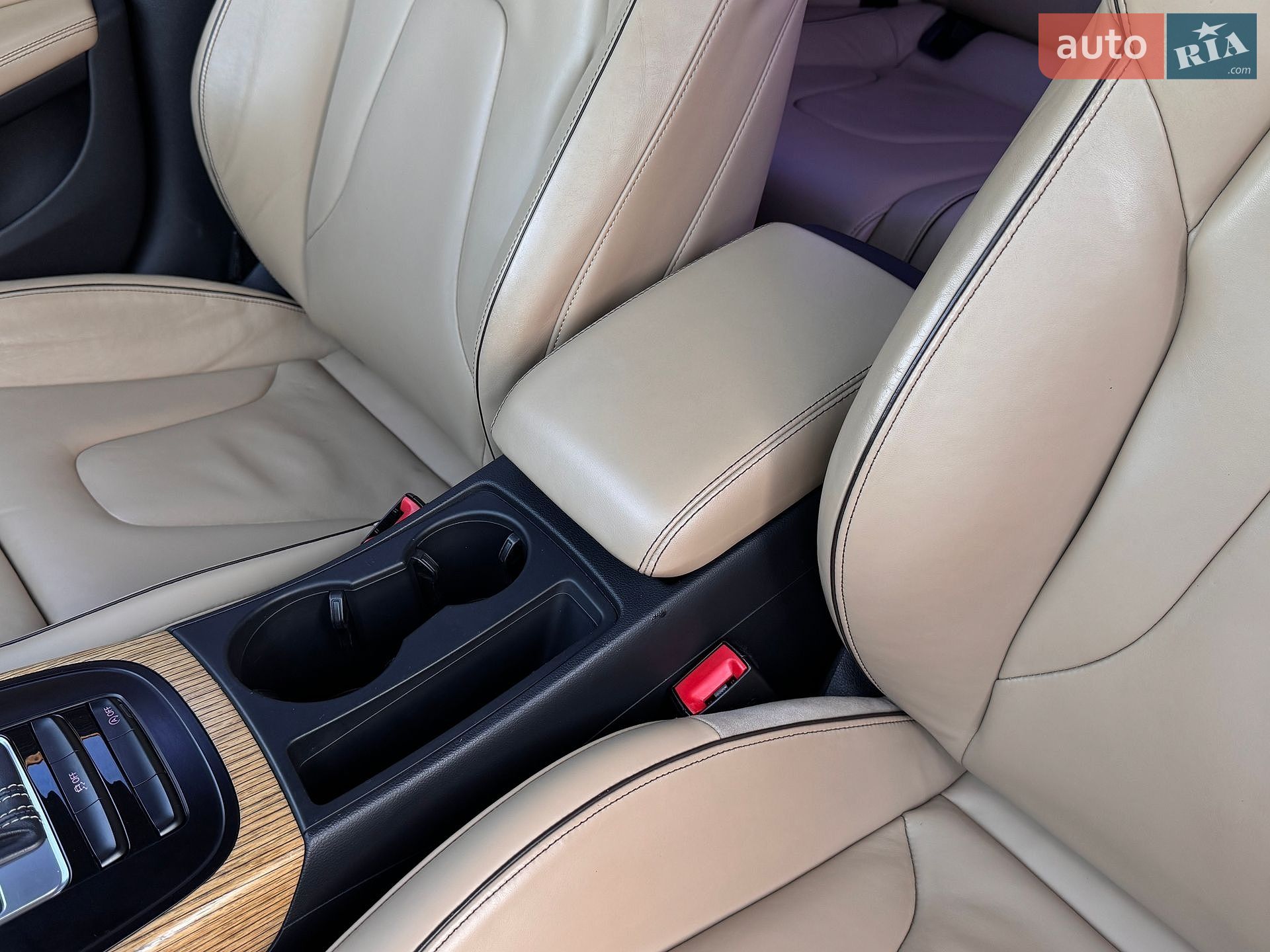 Audi A4 2012 VIN WAUZZZ8K4DA077829 фото оголошення 37 з 56