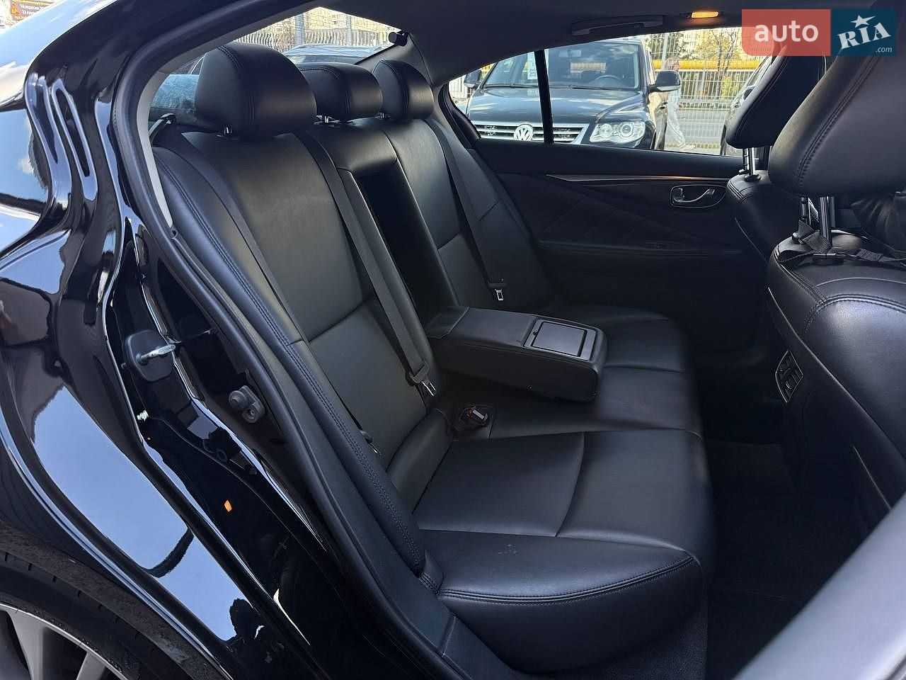 Infiniti Q50 2018 VIN JN1EV7AP0KM515056 фото оголошення 11 з 32