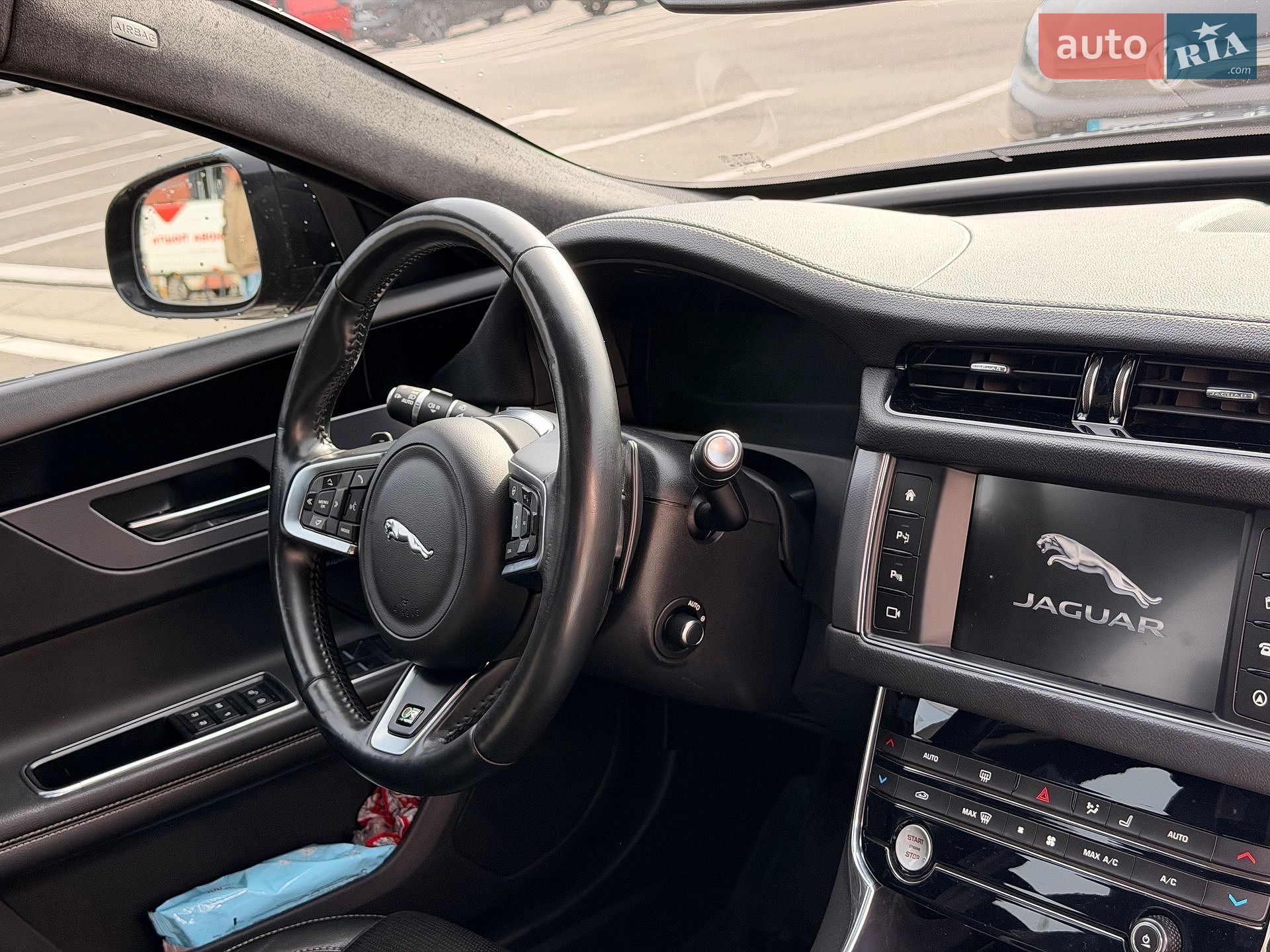 Jaguar XF 2016 VIN SAJBF4BV5GCY16073 фото оголошення 10 з 47