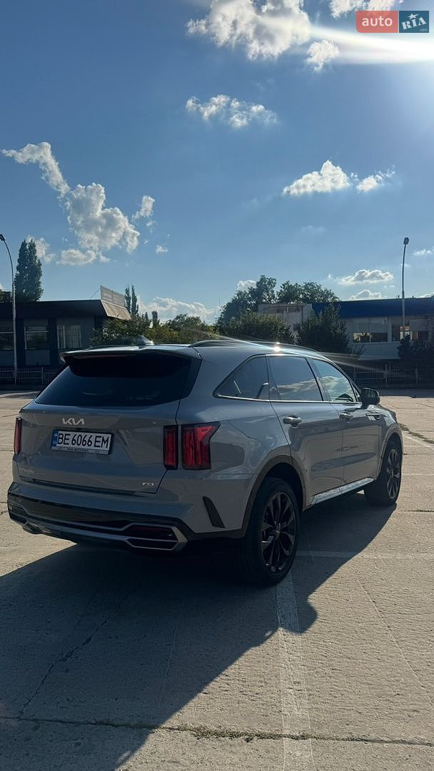 Kia Sorento 2023 VIN 5XYRKDLF9PG234490 фото оголошення 10 з 35