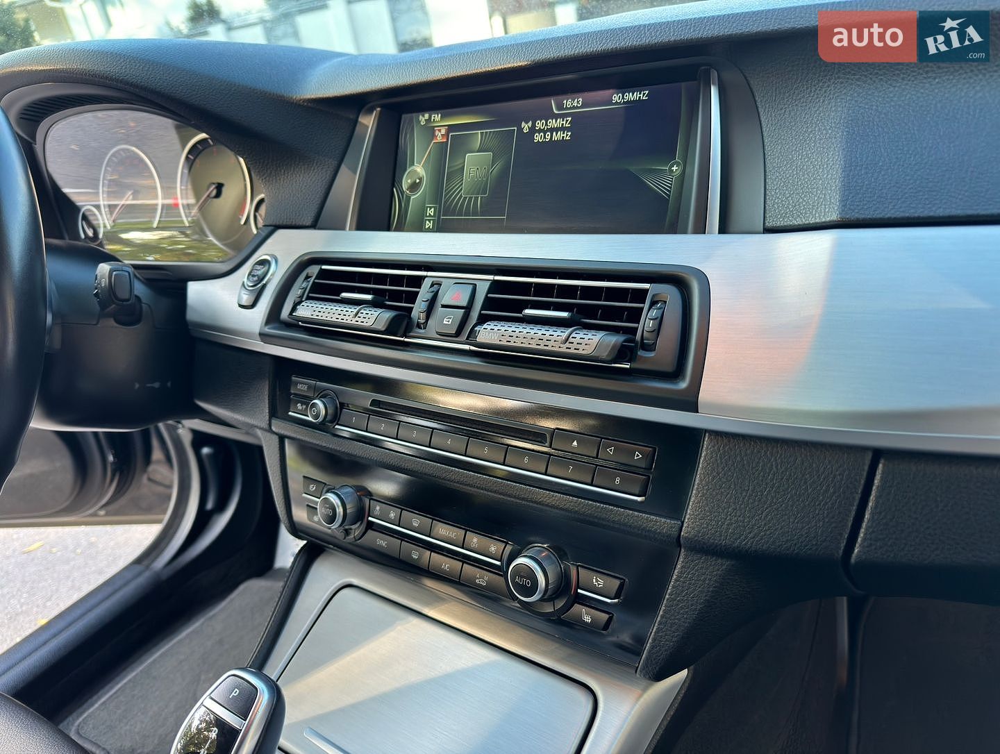 BMW 5 Series 2013 VIN WBA5D31080D059619 фото оголошення 93 з 123