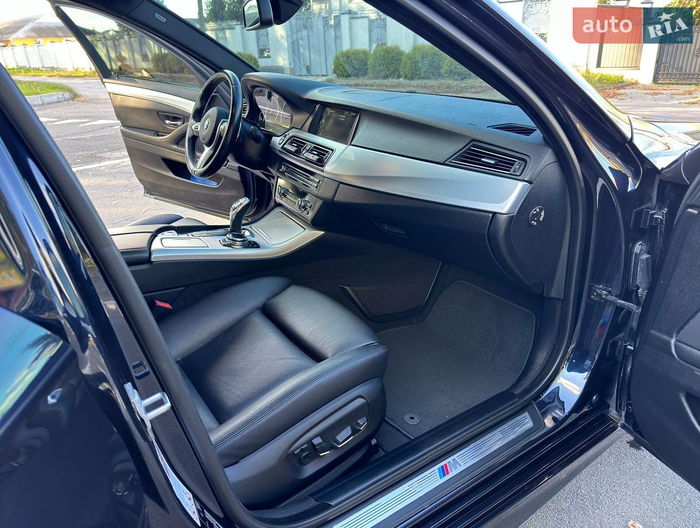 BMW 5 Series 2013 VIN WBA5D31080D059619 фото оголошення 116 з 123
