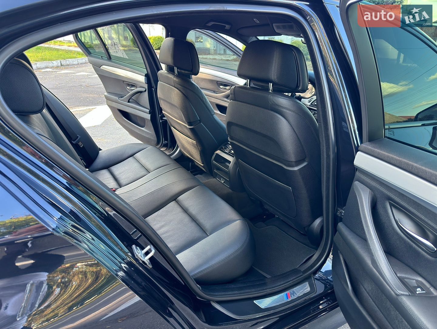 BMW 5 Series 2013 VIN WBA5D31080D059619 фото оголошення 102 з 123