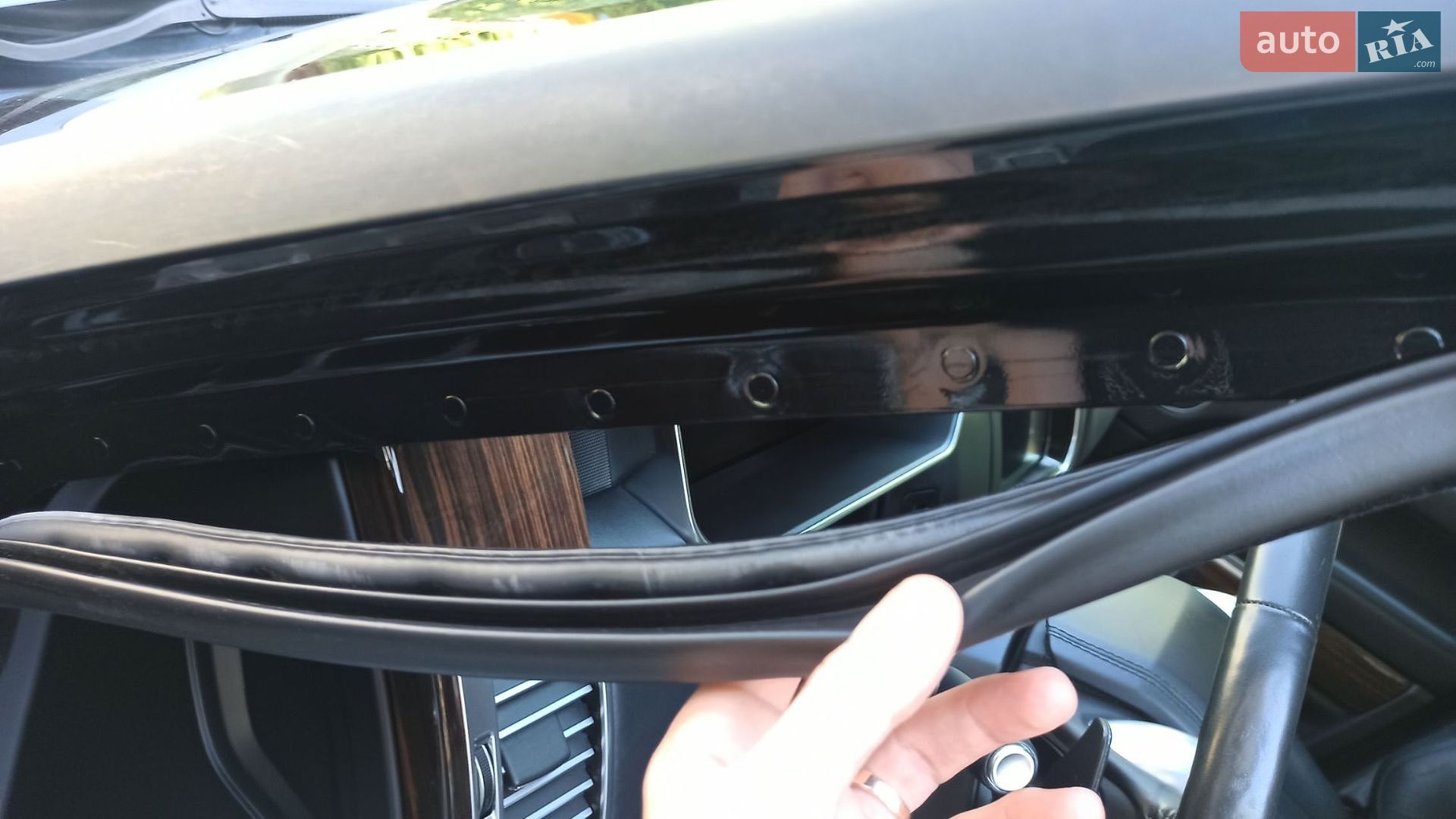 Land Rover Range Rover 2017 VIN SALGS2FK5HA355449 фото оголошення 29 з 93