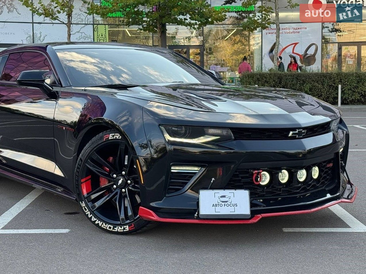 Chevrolet Camaro 2018 VIN 1G1FH1R74J0186516 фото оголошення 2 з 41