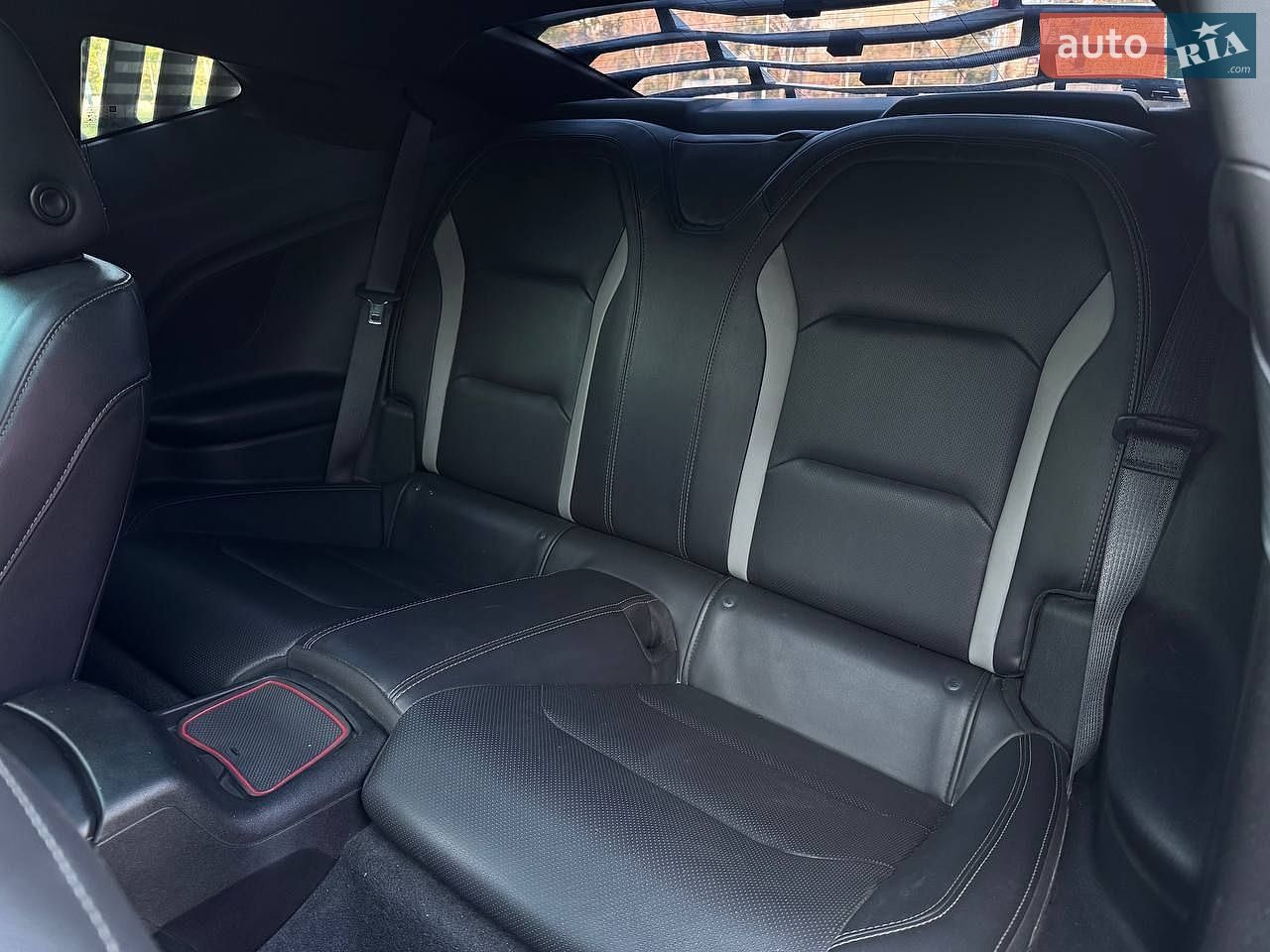 Chevrolet Camaro 2018 VIN 1G1FH1R74J0186516 фото оголошення 16 з 41
