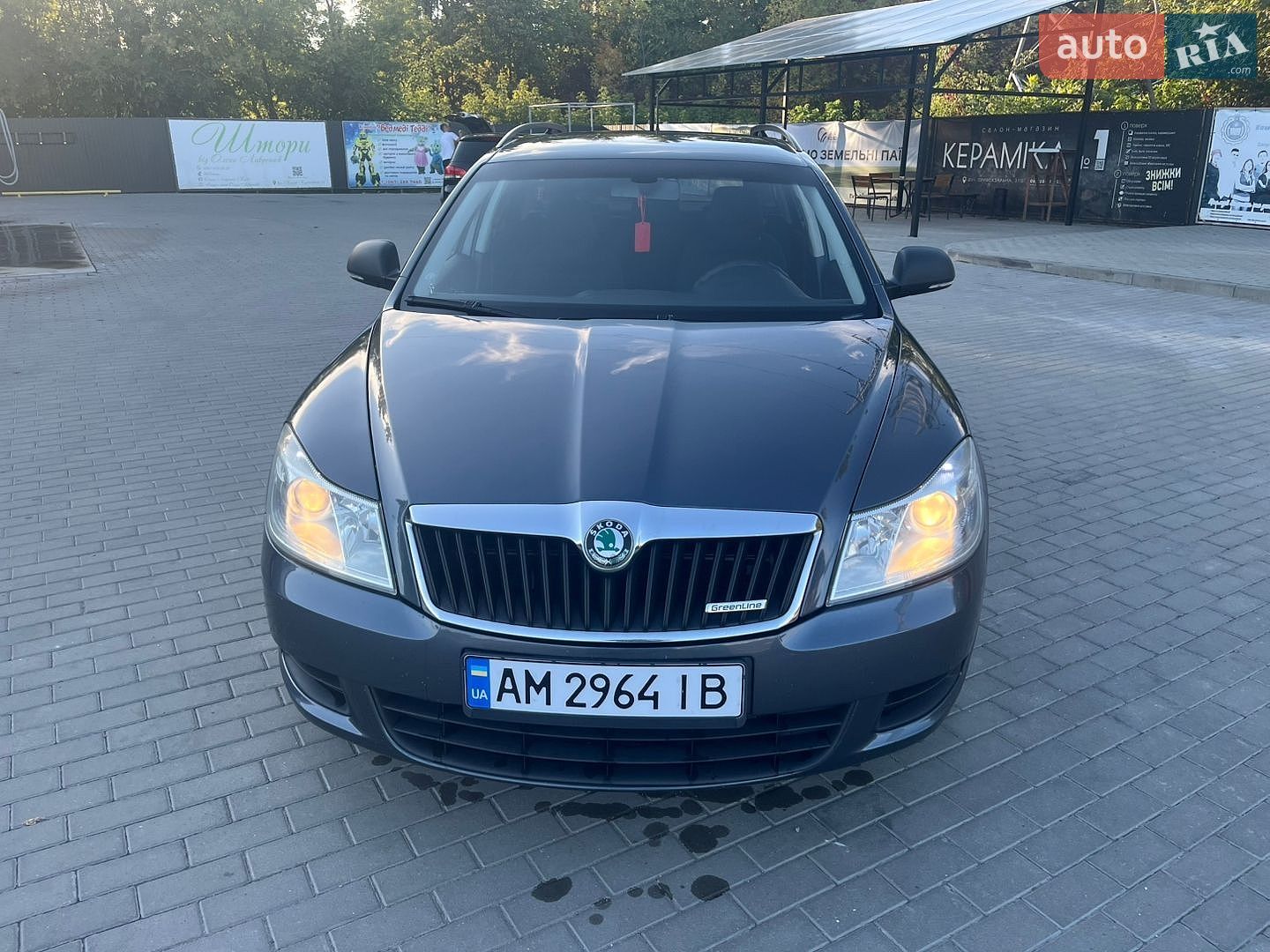 Skoda Octavia 2011 VIN TMBJT61ZXB2153312 фото оголошення 2 з 17