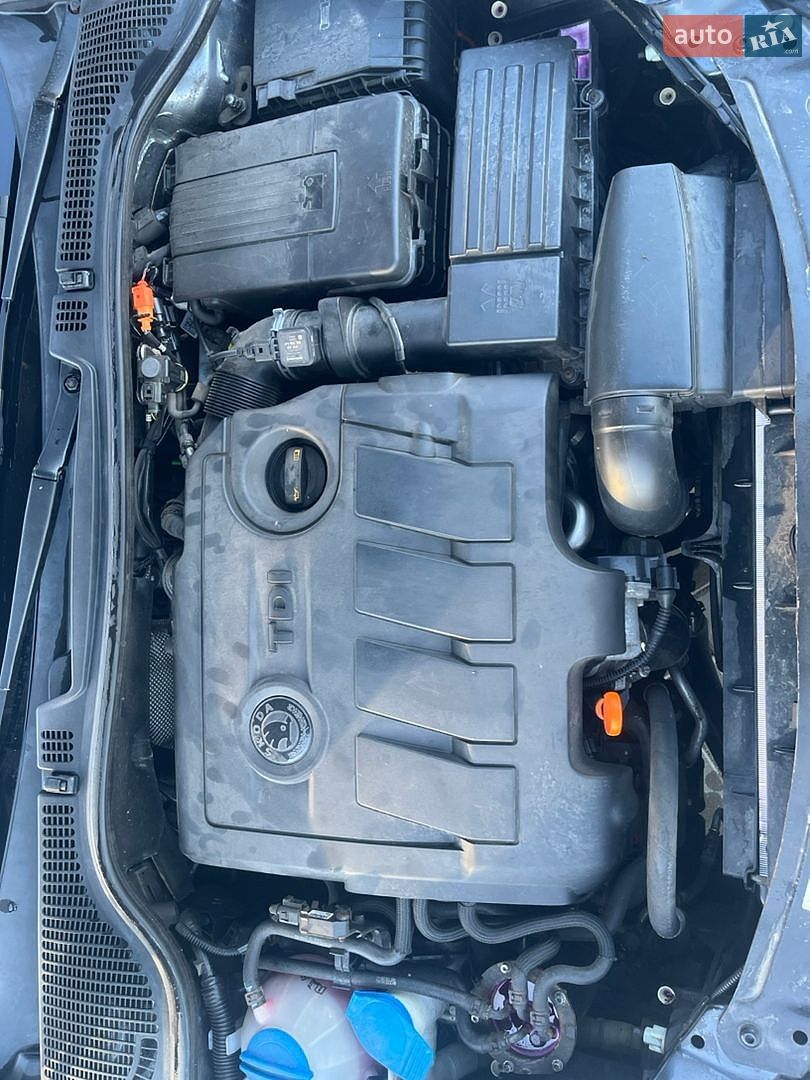 Skoda Octavia 2011 VIN TMBJT61ZXB2153312 фото оголошення 15 з 17