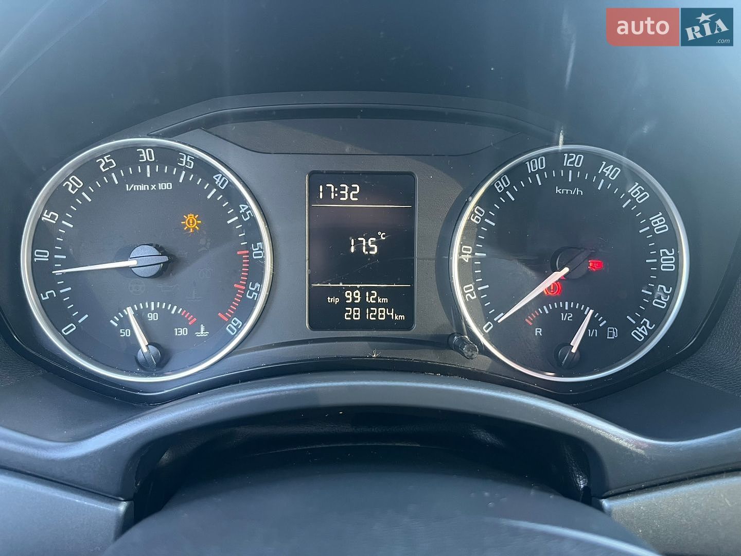 Skoda Octavia 2011 VIN TMBJT61ZXB2153312 фото оголошення 16 з 17