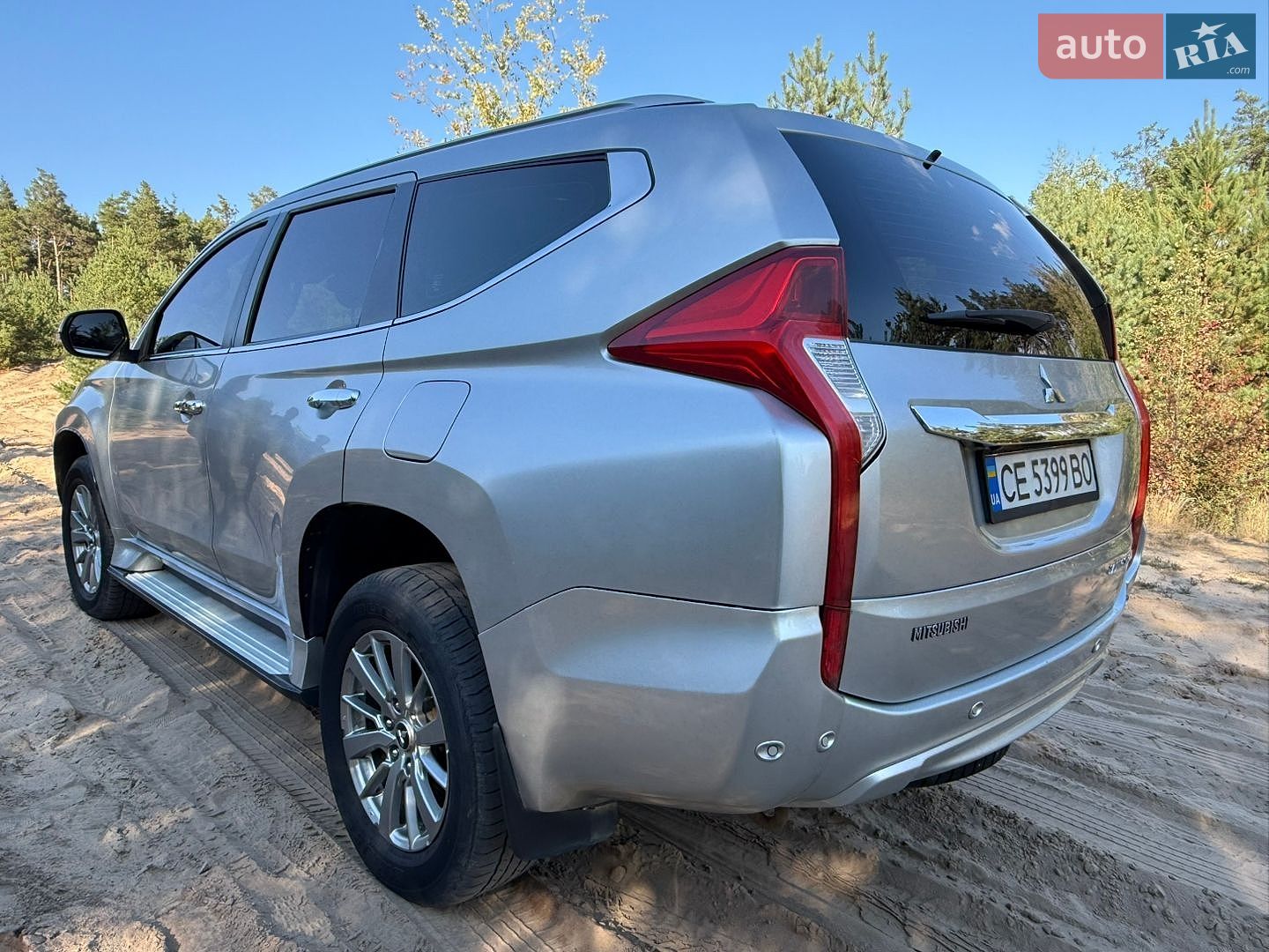 Mitsubishi Pajero Sport 2017 VIN MMCGUKS10HHZ02849 фото оголошення 21 з 33