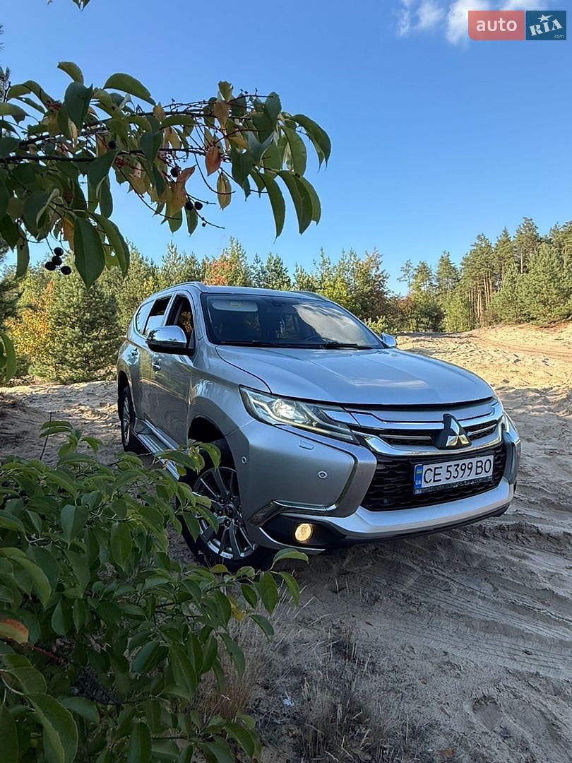 Mitsubishi Pajero Sport 2017 VIN MMCGUKS10HHZ02849 фото оголошення 31 з 33
