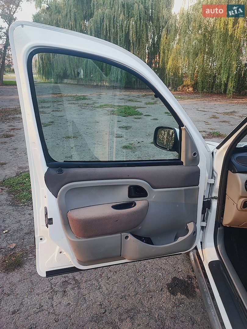 Renault Kangoo 2003 VIN VF1FC07AF29313834 фото оголошення 6 з 18