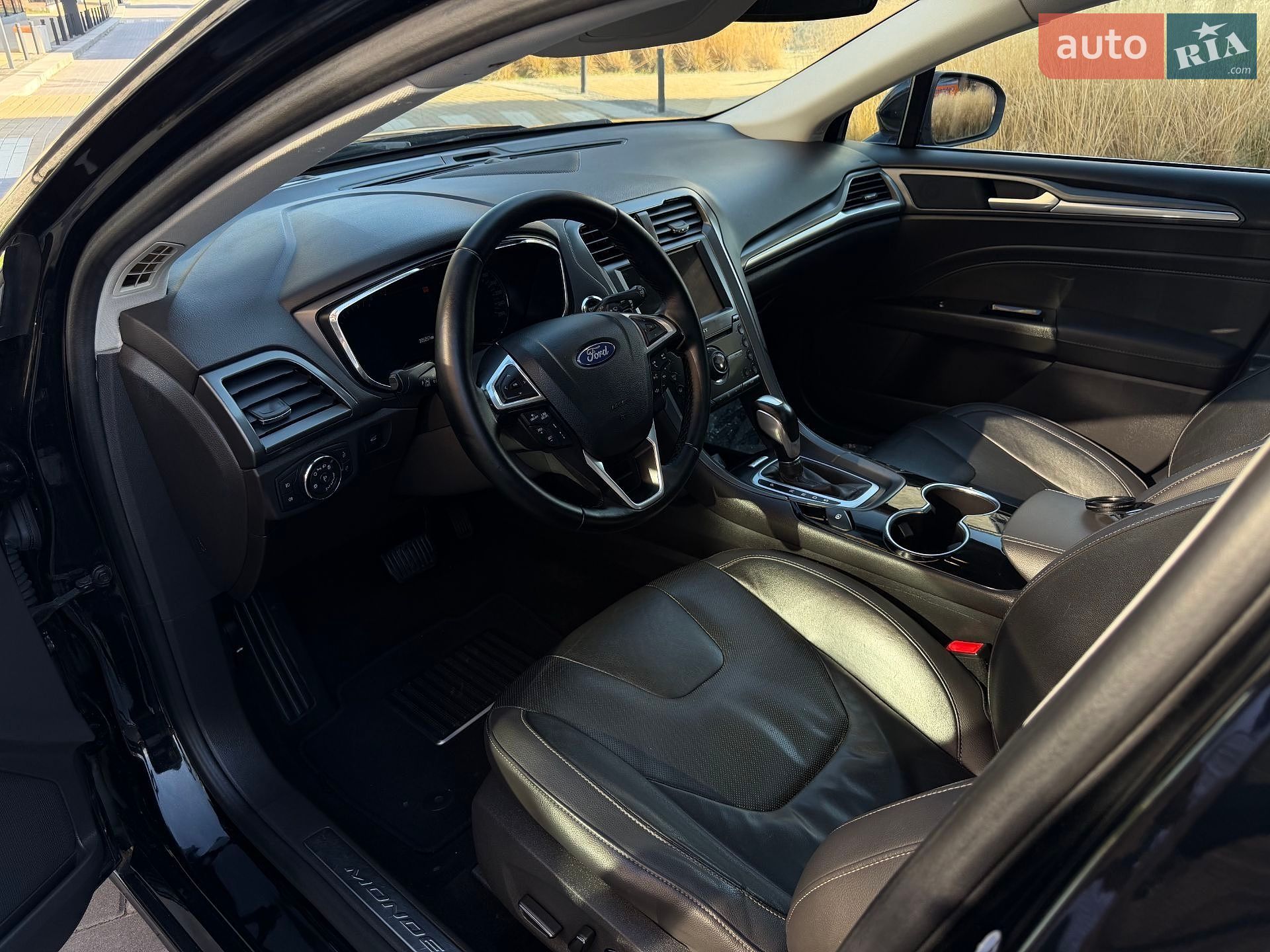 Ford Mondeo 2016 VIN WF0FXXWPCFGD68851 фото оголошення 33 з 64