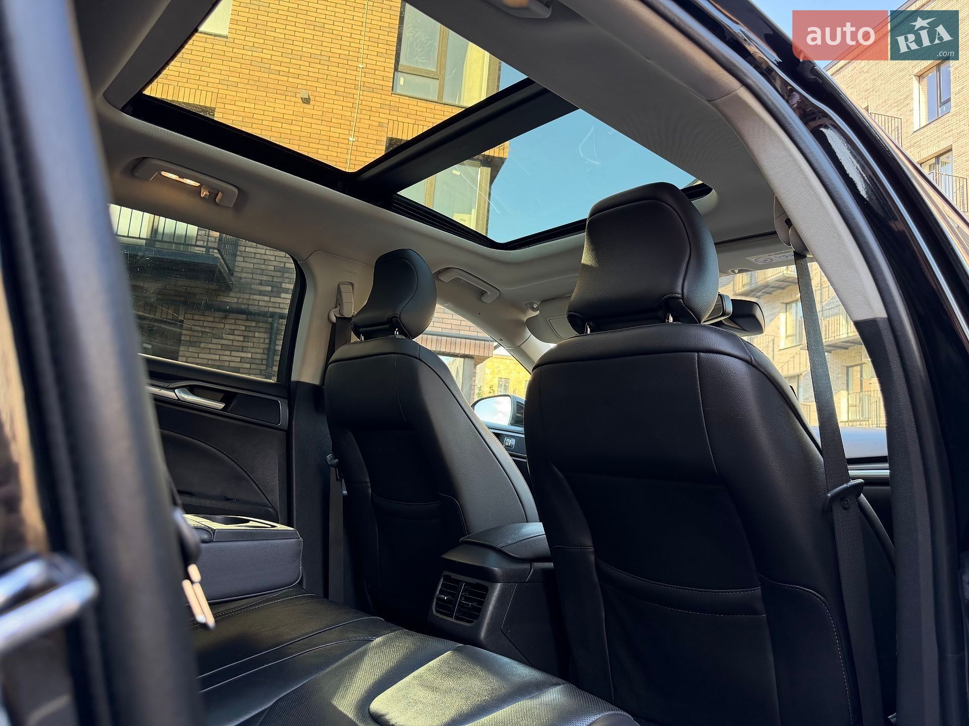 Ford Mondeo 2016 VIN WF0FXXWPCFGD68851 фото оголошення 54 з 64