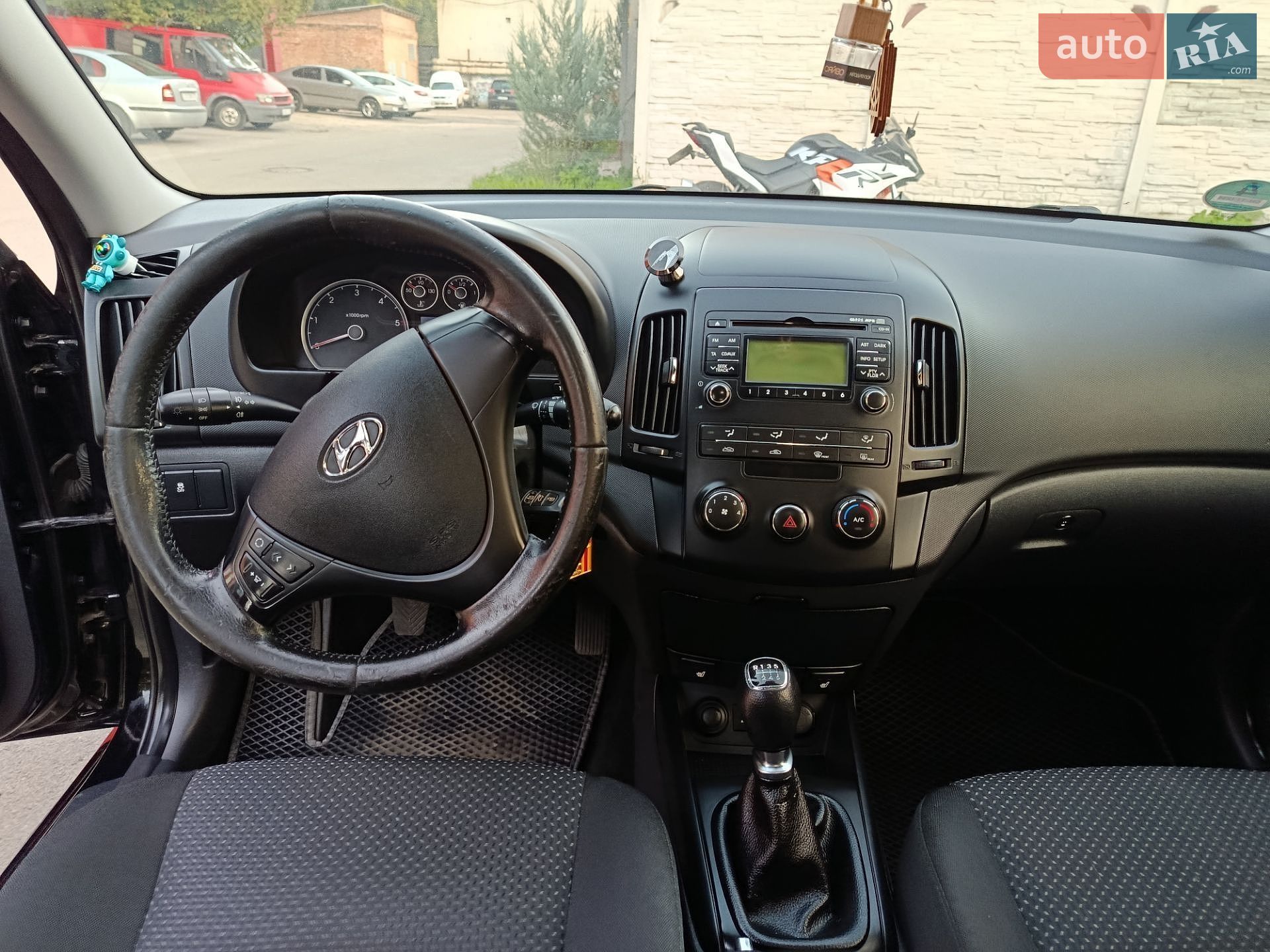 Hyundai i30 2012 VIN TMADB81SACJ096921 фото оголошення 5 з 9