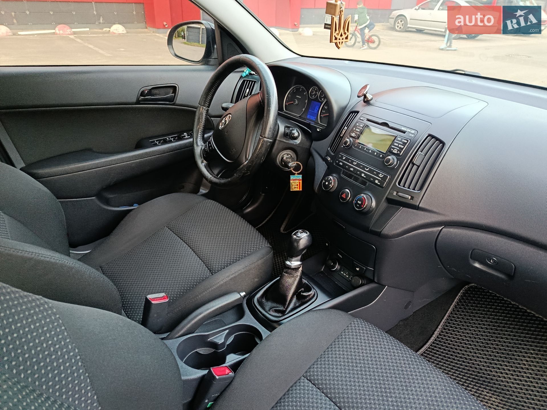 Hyundai i30 2012 VIN TMADB81SACJ096921 фото оголошення 4 з 9