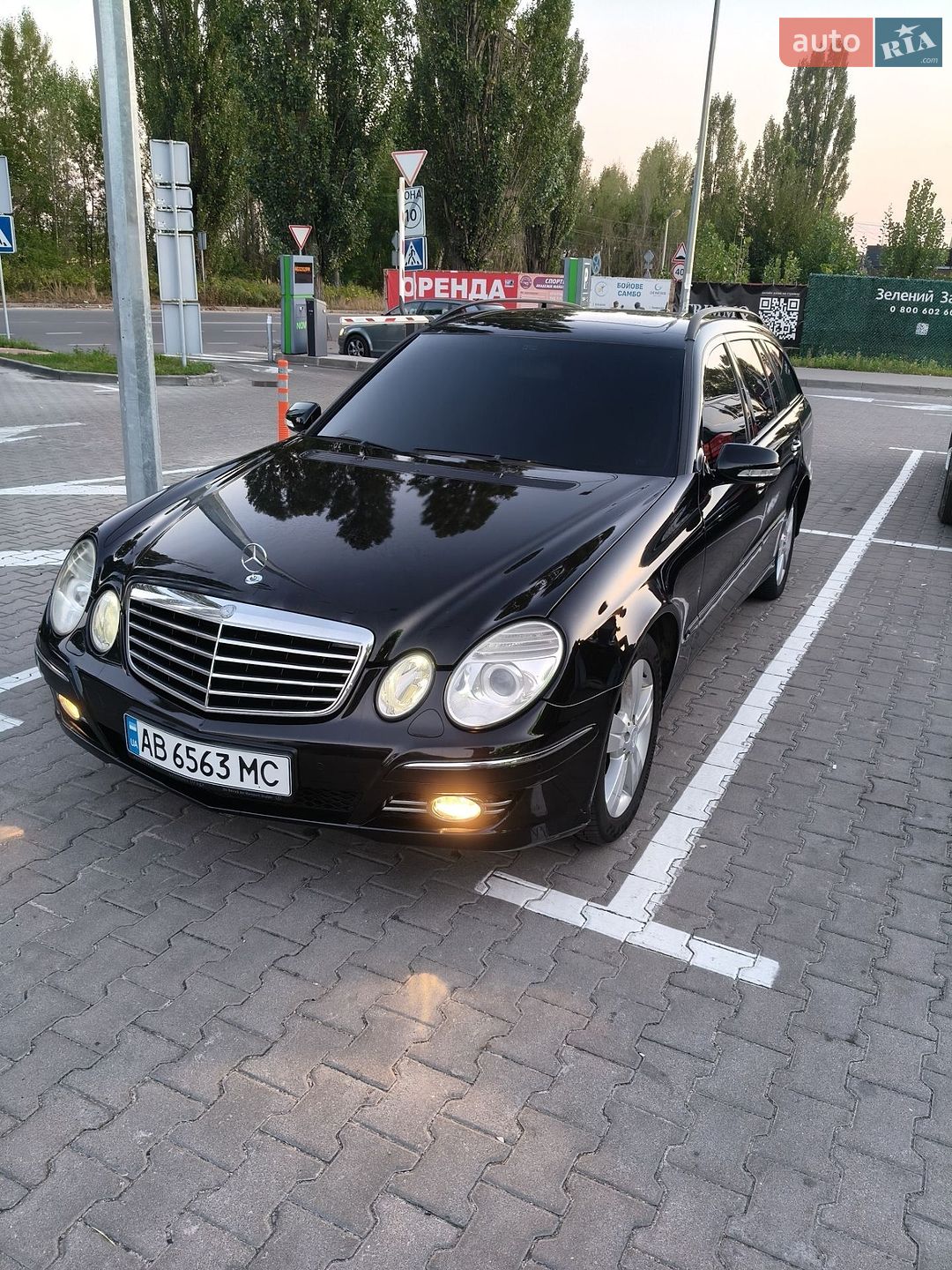 Mercedes-Benz E-Class 2005 VIN WDB2112201A886093 фото оголошення 2 з 51