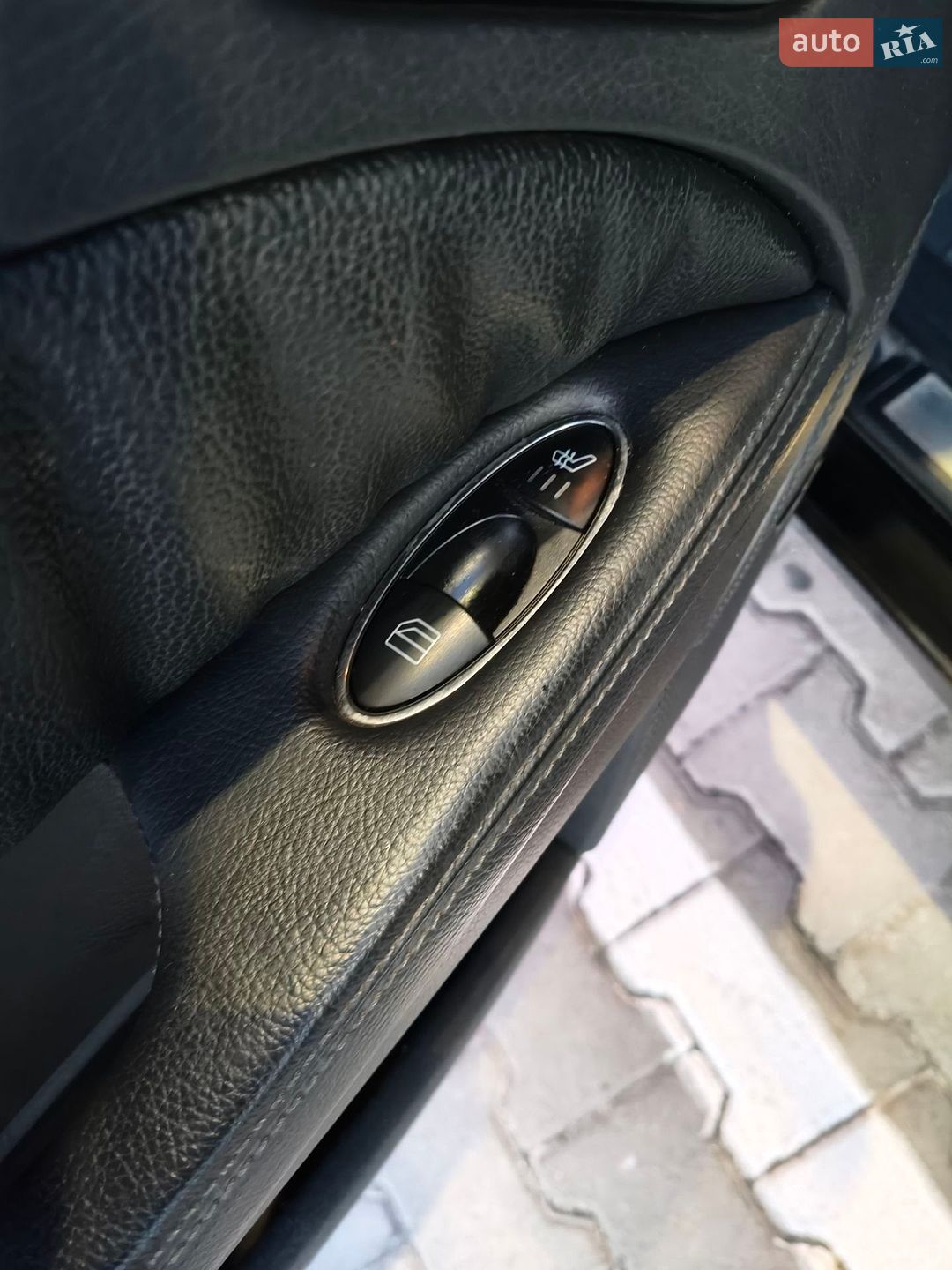 Mercedes-Benz E-Class 2005 VIN WDB2112201A886093 фото оголошення 26 з 51