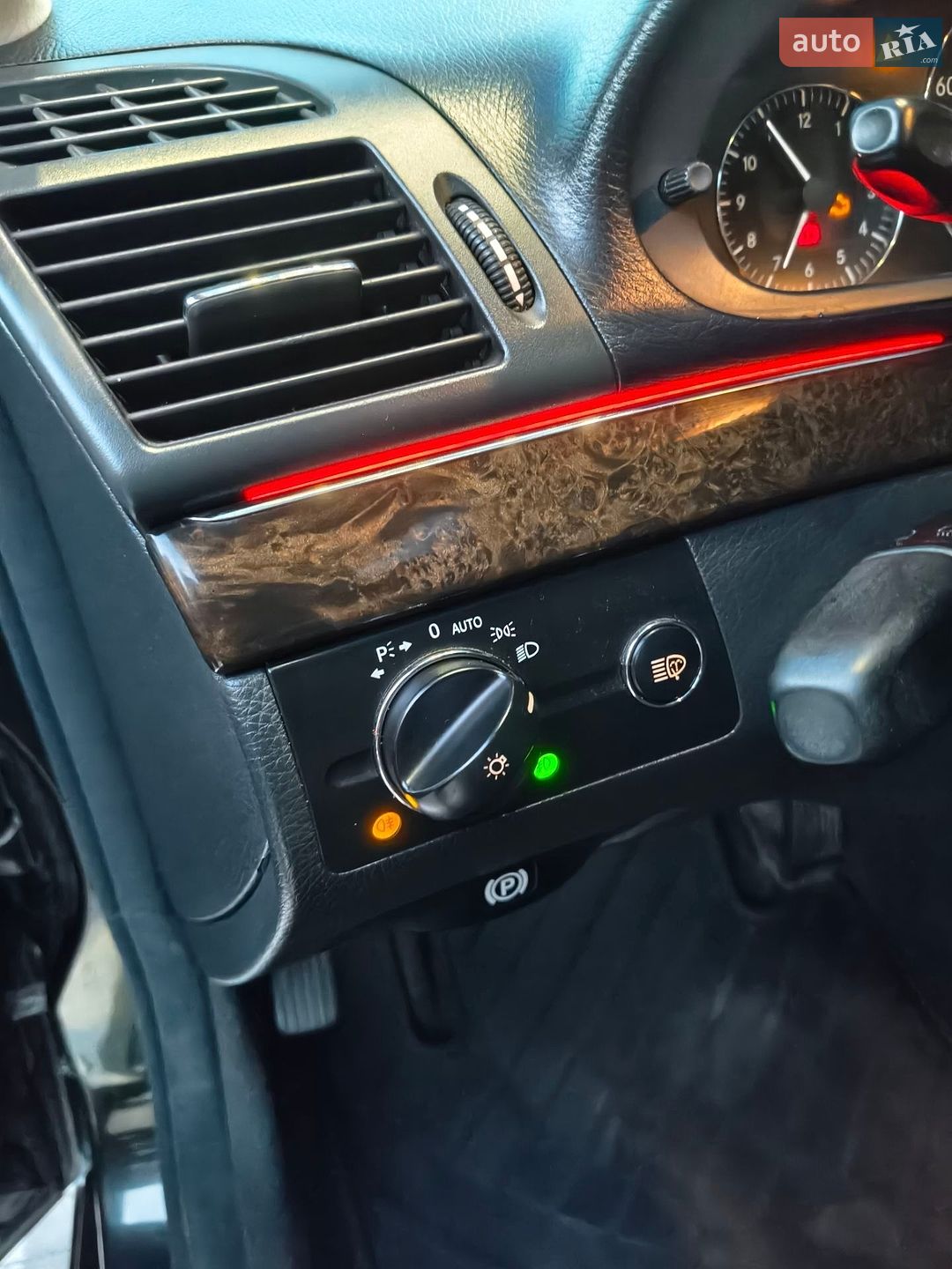 Mercedes-Benz E-Class 2005 VIN WDB2112201A886093 фото оголошення 31 з 51