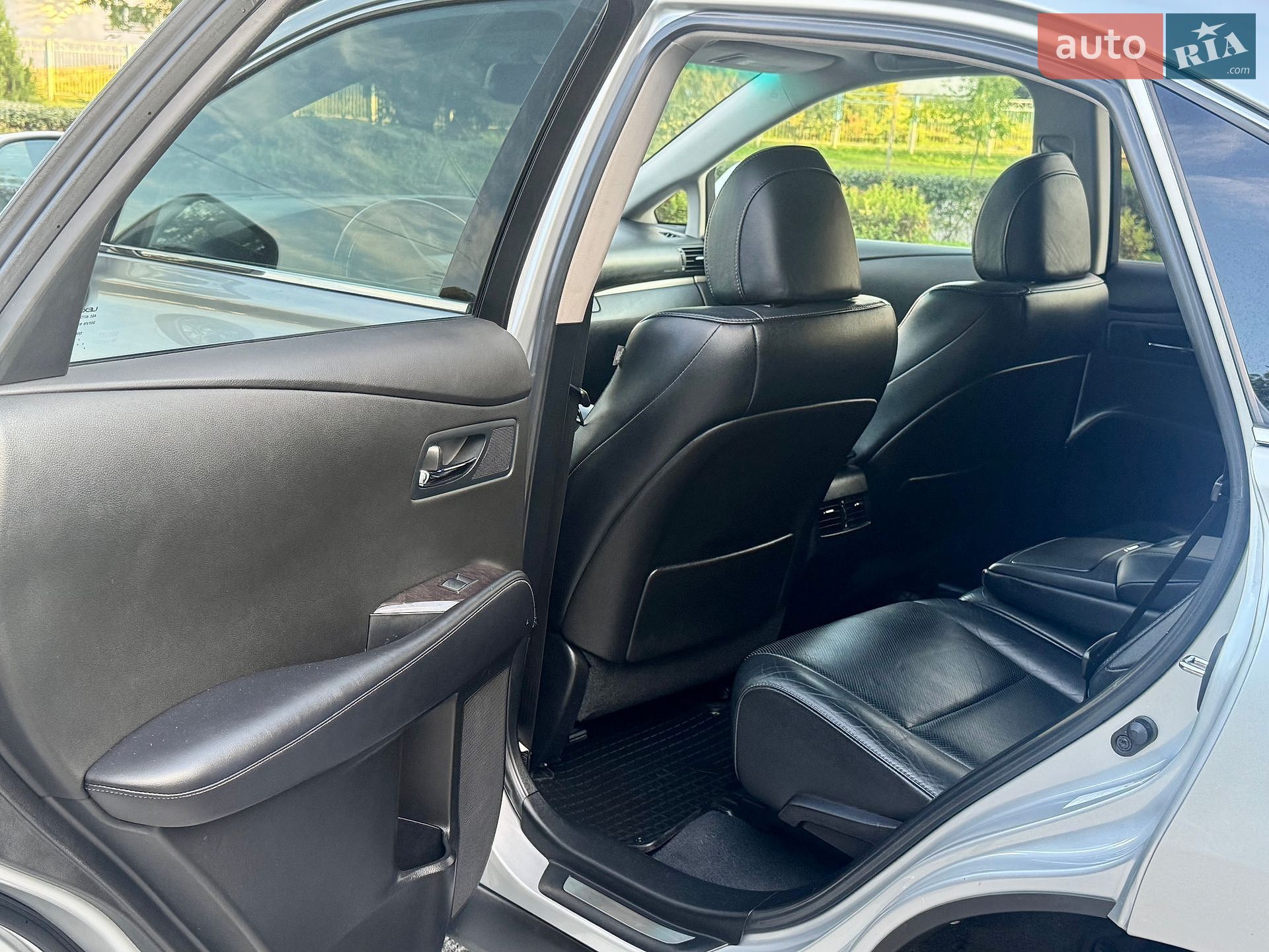 Lexus RX 2012 VIN 2T2BK1BA3DC188633 фото оголошення 17 з 38