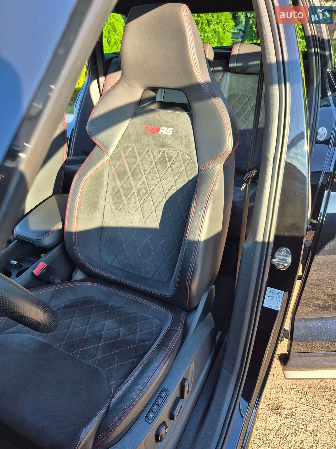Skoda Kodiaq 2020 VIN TMBLM9NS5L8068140 фото оголошення 18 з 49